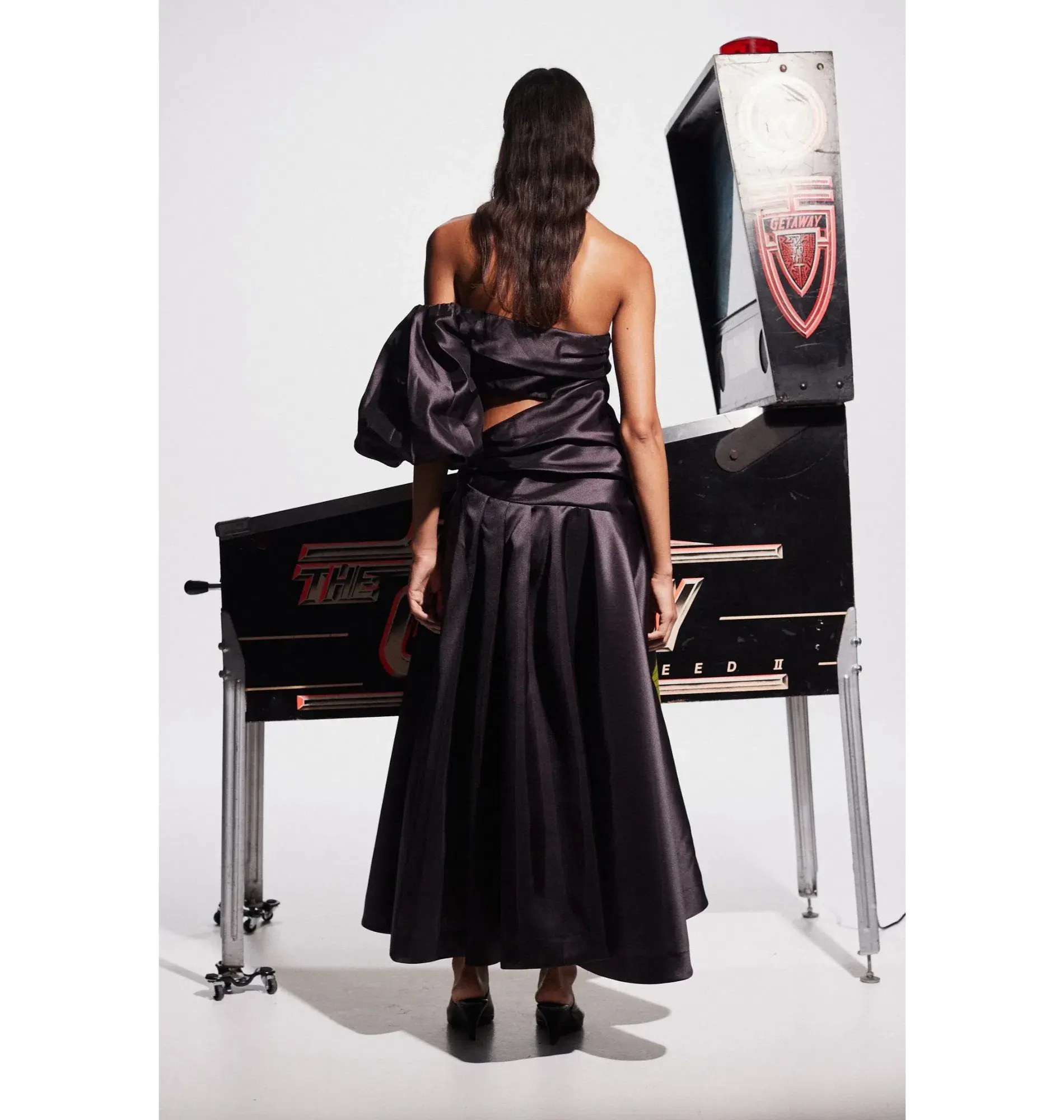 Alemais Regent Gown Noir Black Size AU 16 - Image 3
