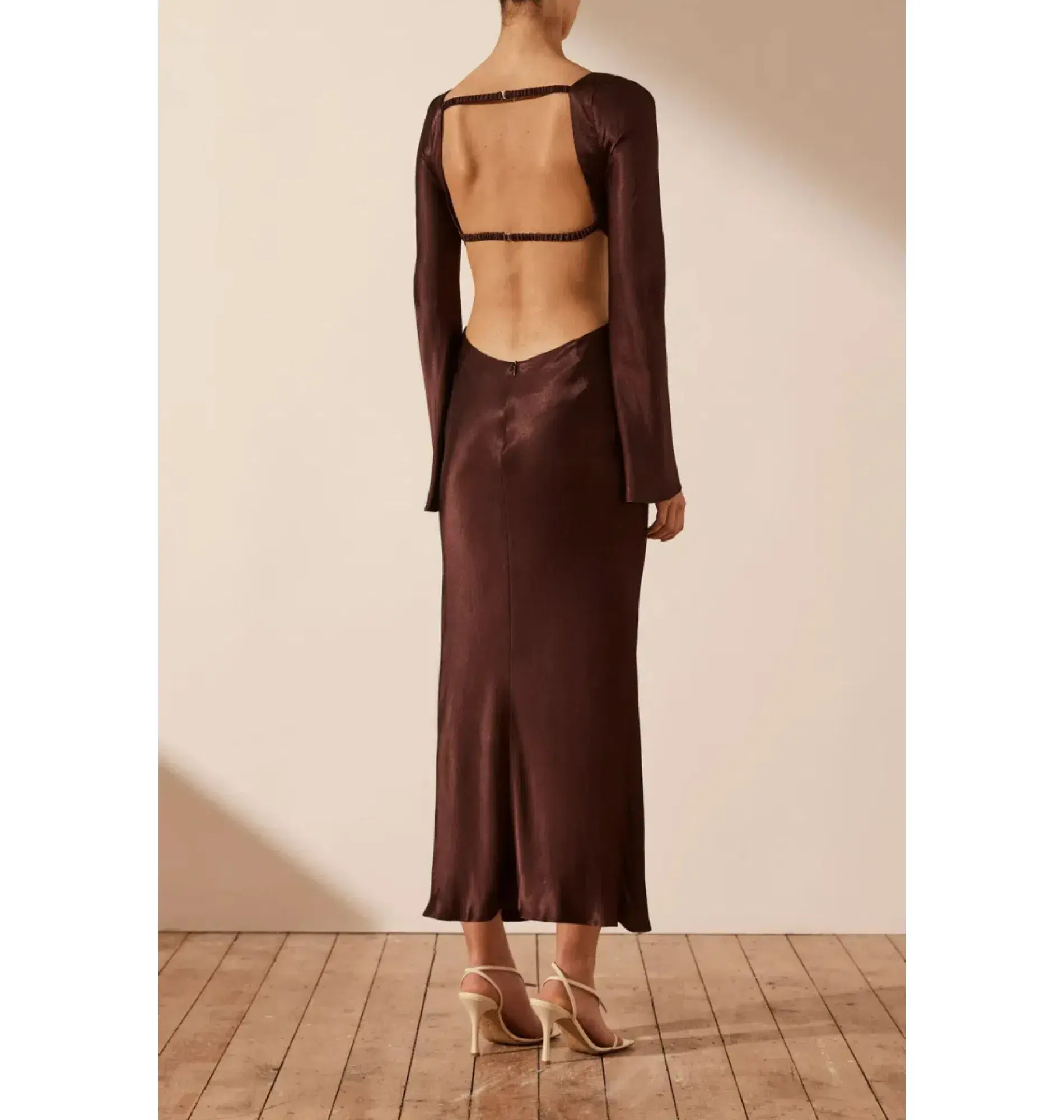 Shona Joy Lana Long Sleeve Open Back Midi Dress Cocoa Size AU 8 - Image 2