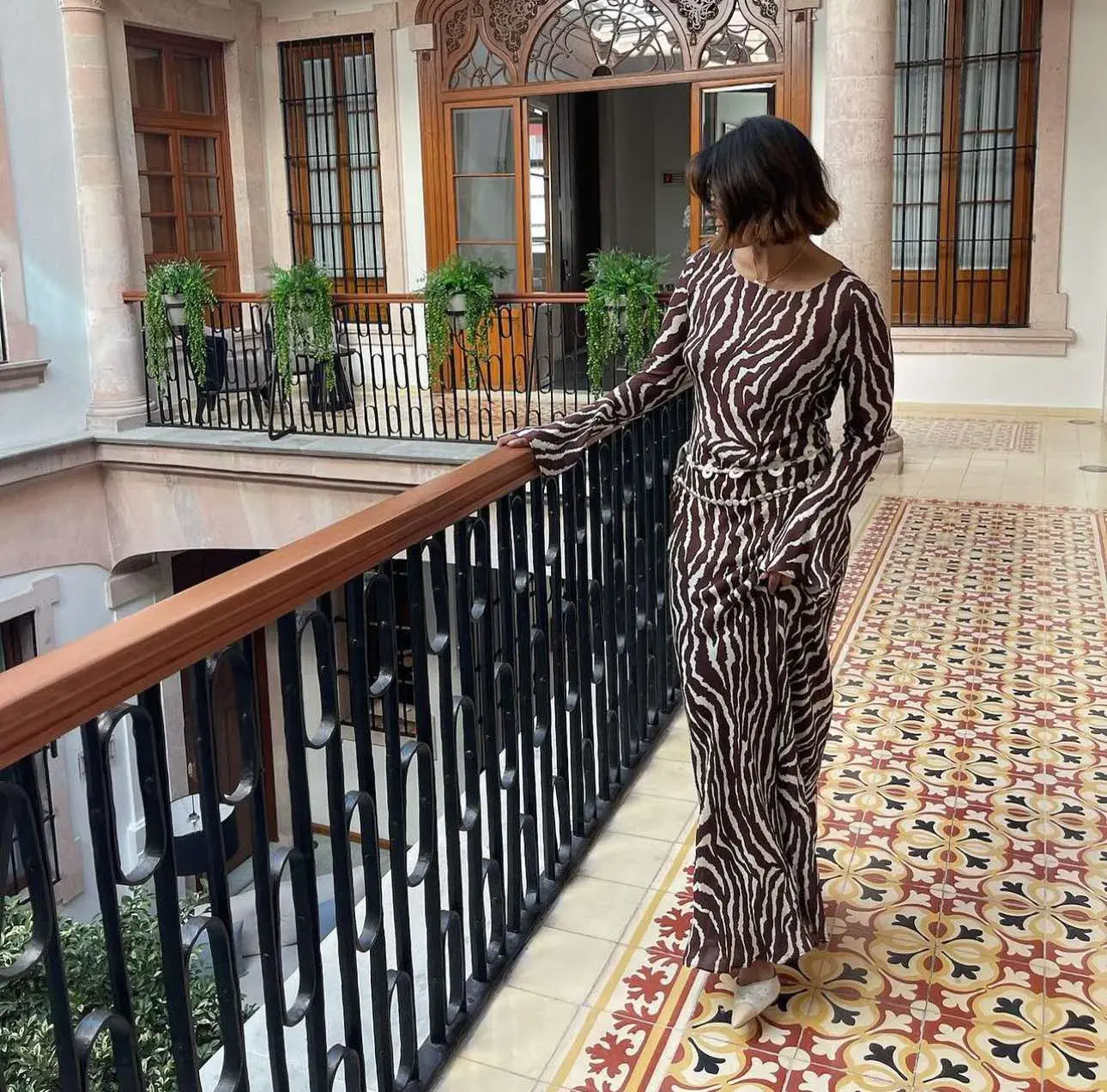 Realisation Par The Gia Maxi Dress Animal Print Size 10 - Image 5