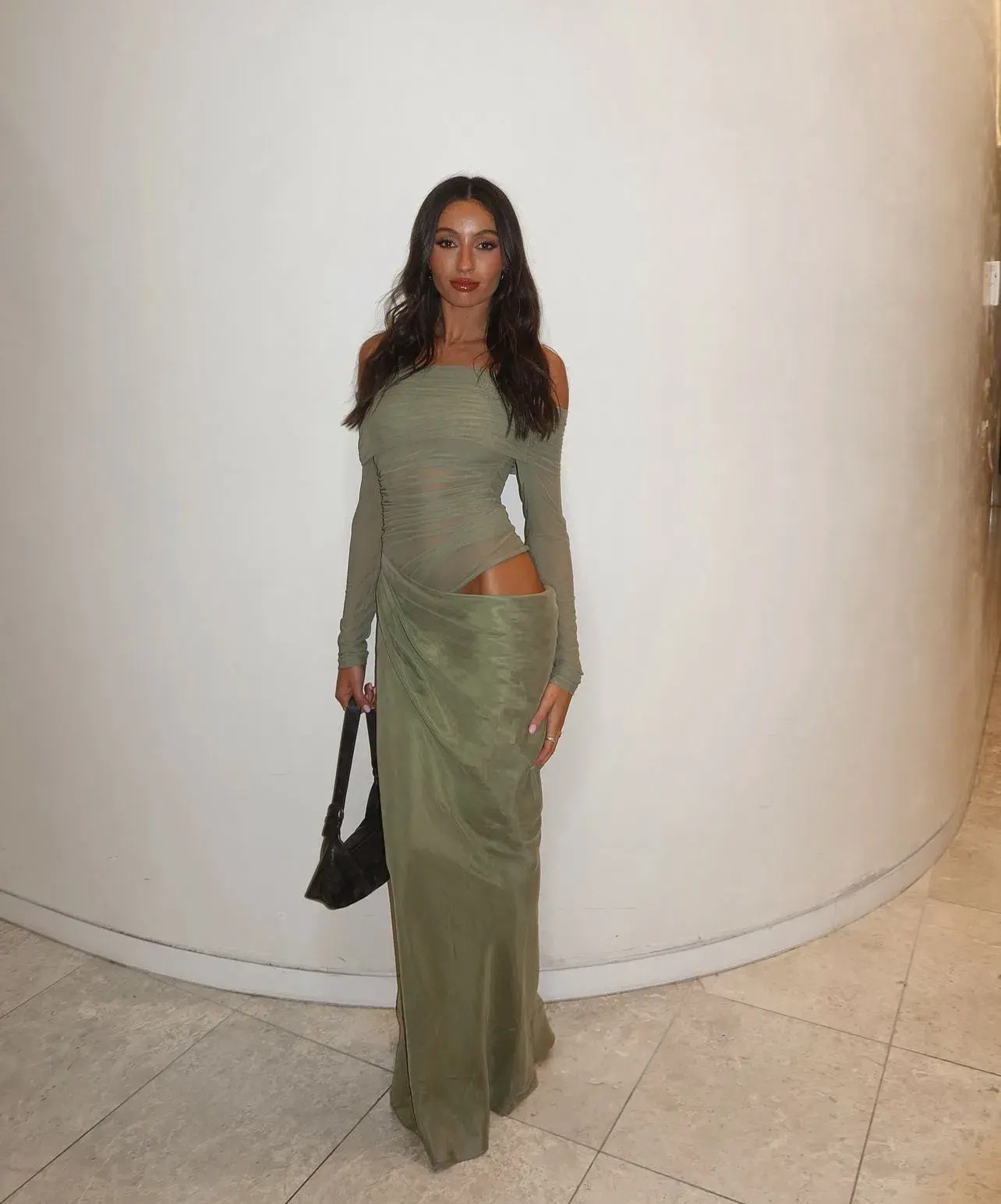 Benni Yasmin Off Shoulder Maxi Dress Pistachio Green Size 6 - Image 3