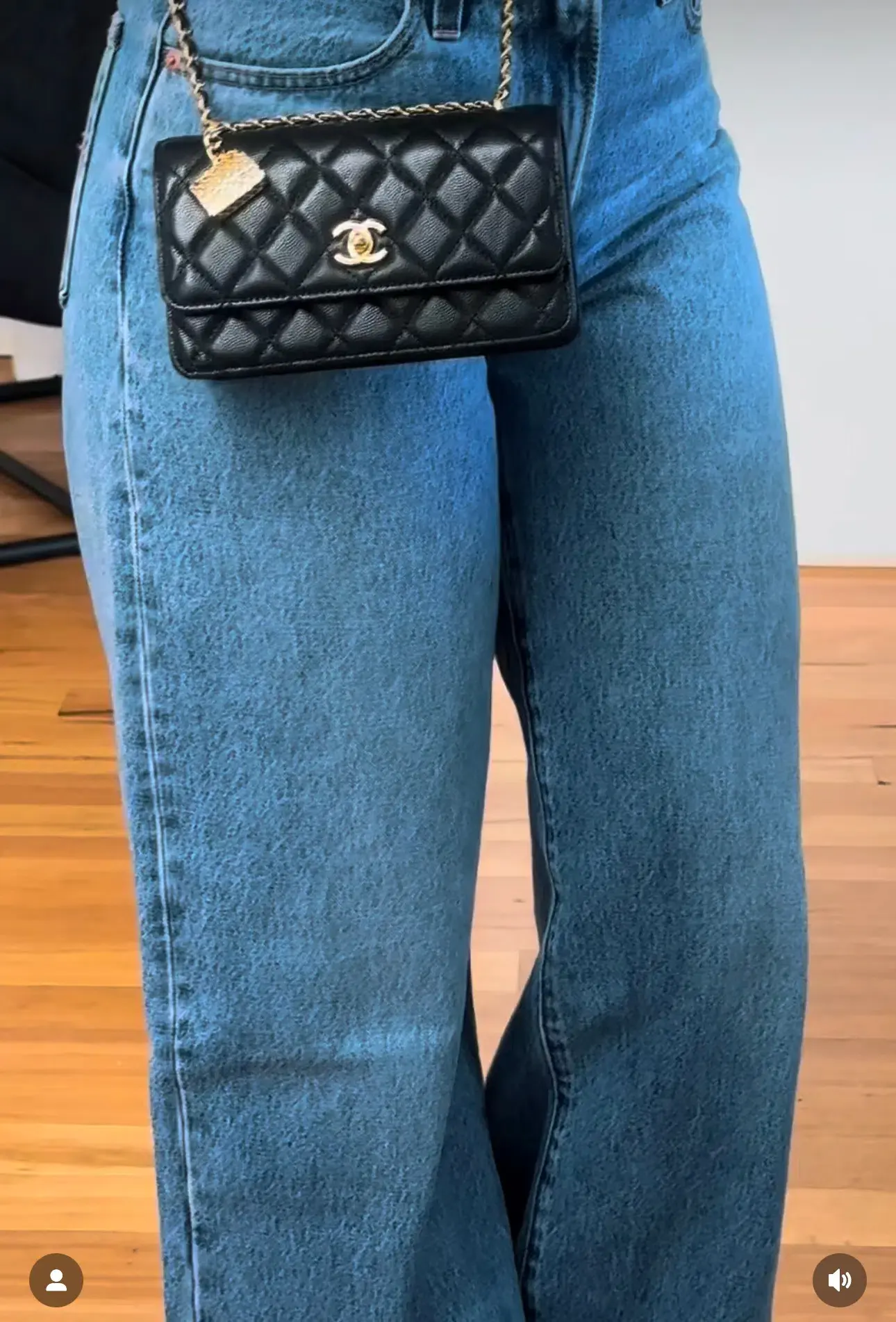 Chanel WOC Wallet On Chain Black - Image 3