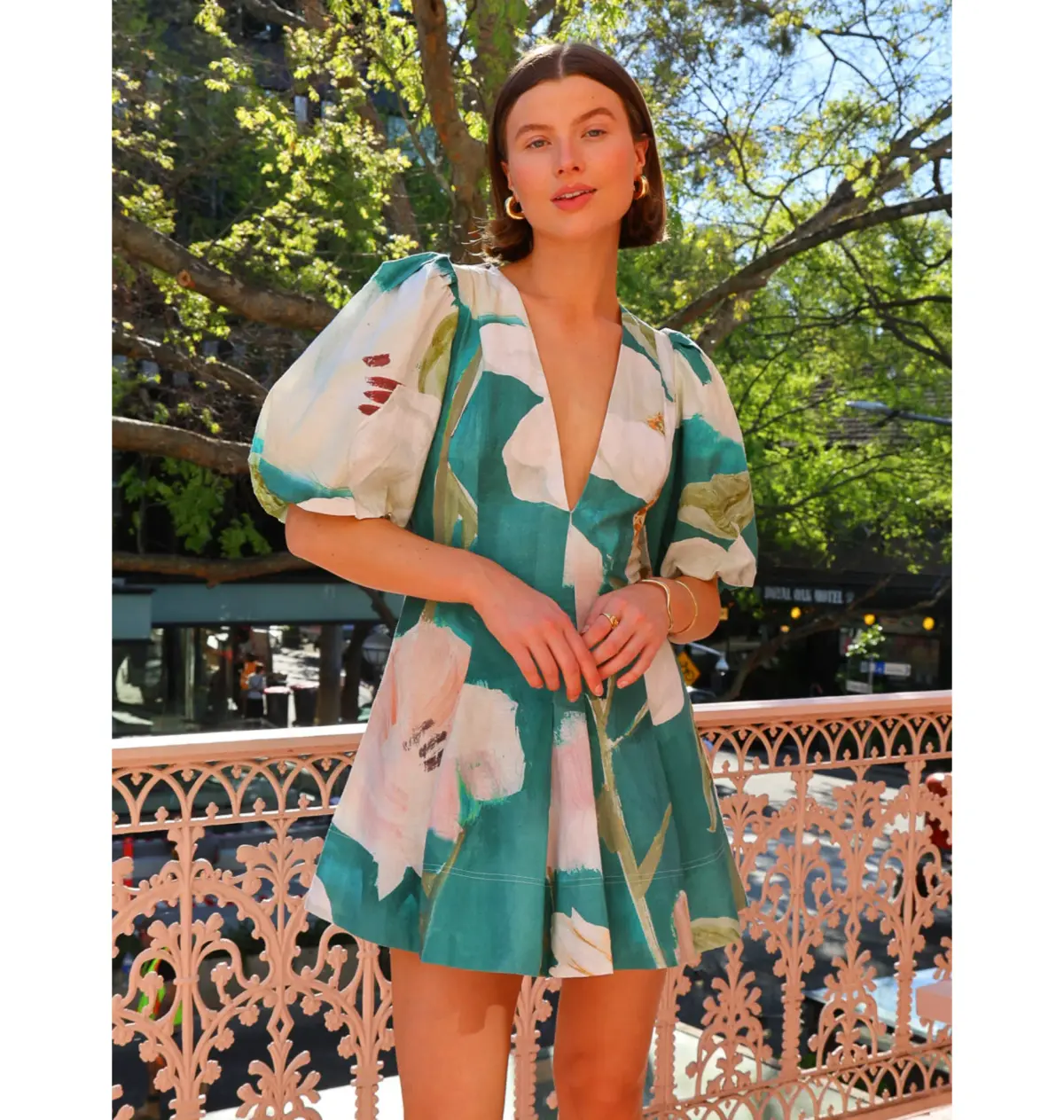 By Nicola Wavy Mini Dress in Pine Green Floral Size AU 12 - Image 2