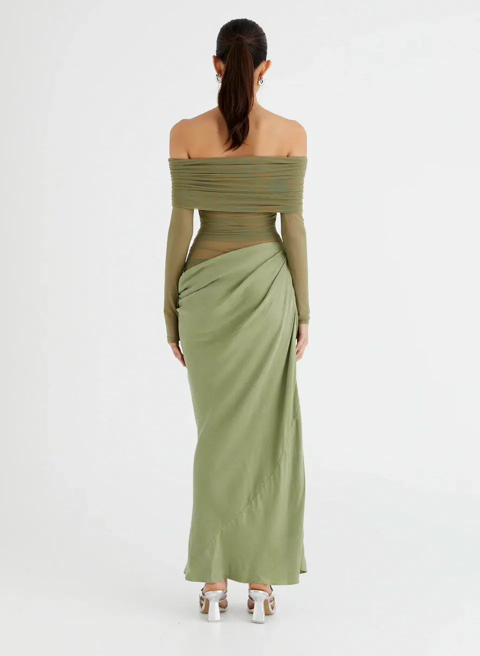 Benni Yasmin Maxi Dress Pistachio Size 8 for rent on The Volte - main image