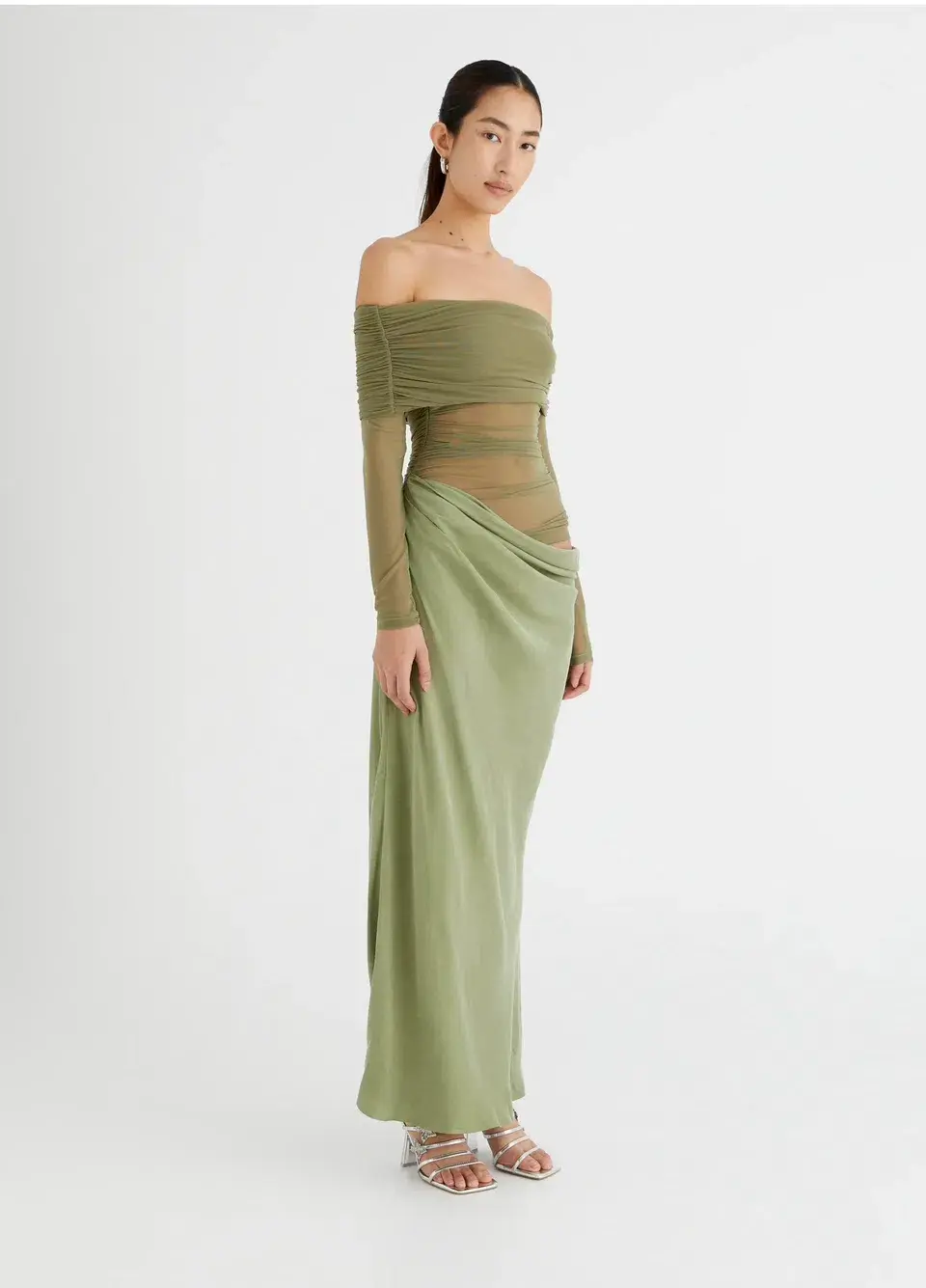 Benni Yasmin Maxi Dress Pistachio Size 8 for rent on The Volte - main image