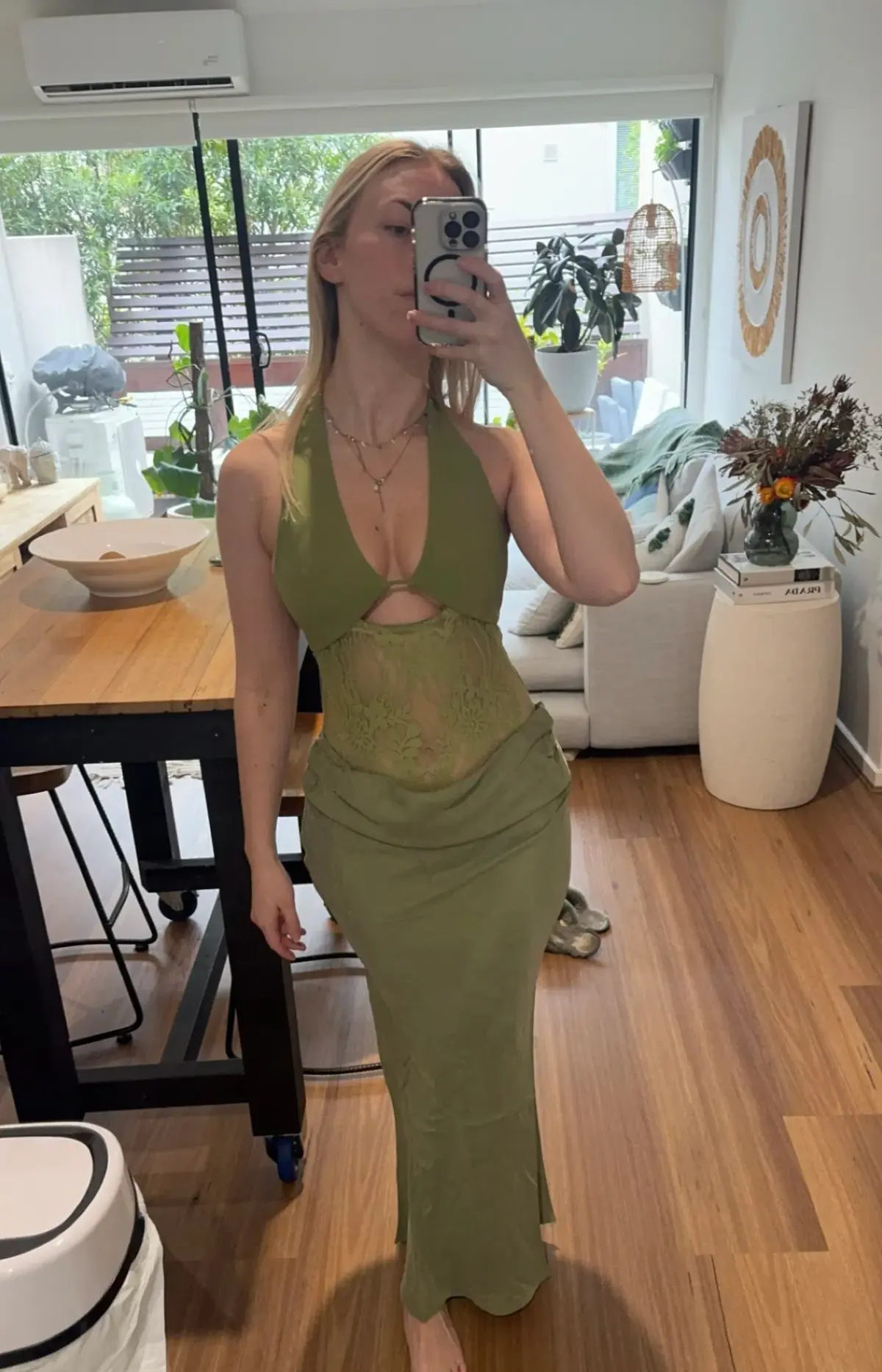 Benni Miko Maxi Dress Pear Green Size 10 - Image 7