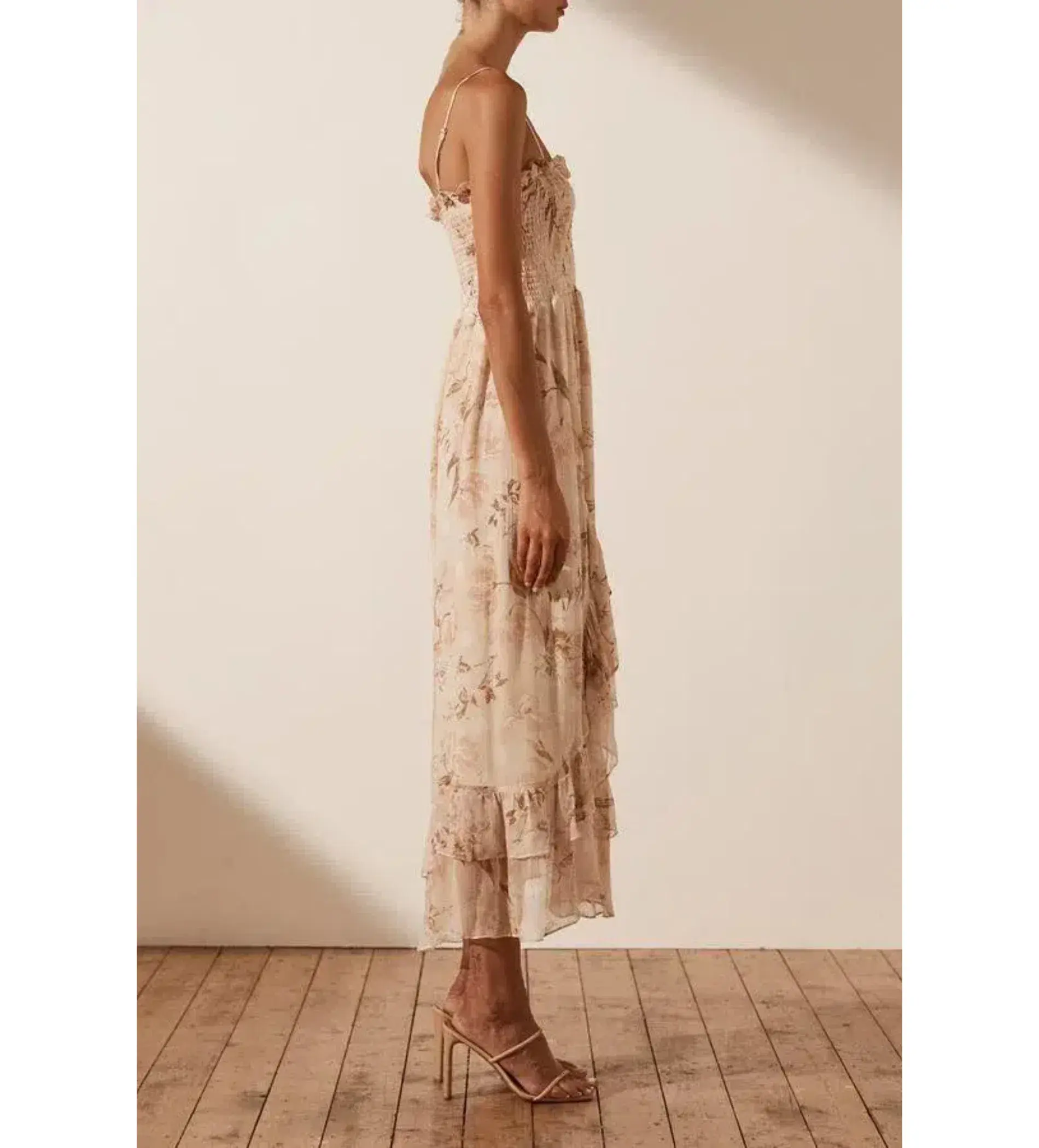 Shona Joy Nina Shirred Midi Dress in Floral Print Size 12 - Image 4