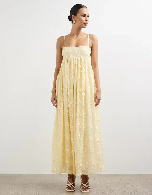 Minima Esenciales Tasnim Maxi Dress  Pastel Yellow  Size 8 - Image 1