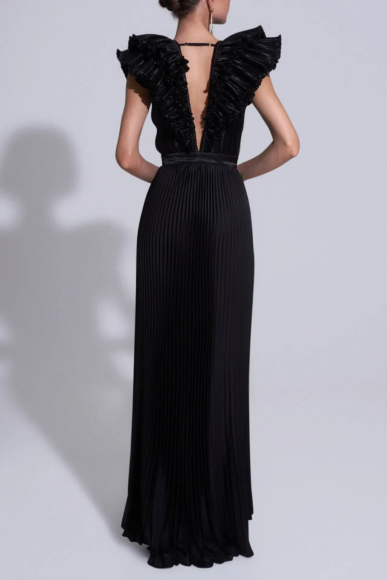 L'Idee Tuileries Split Gown in Noir Size 8 - Image 2