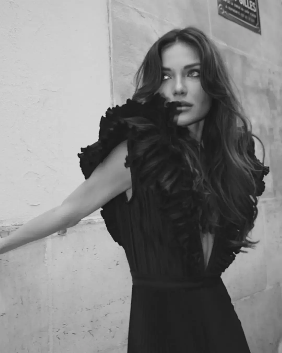 L'Idee Tuileries Split Gown in Noir Size 8 for rent on The Volte - main image