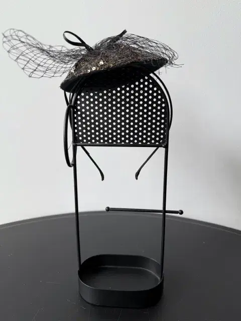 Mimco Sequined Headpiece with Veil Black One Size - Image 3