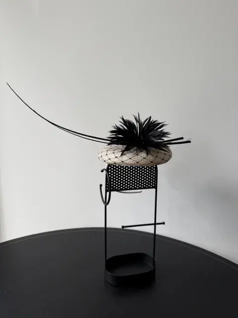Olga Berg Small Raffia Beret Fascinator Black and White - Image 3
