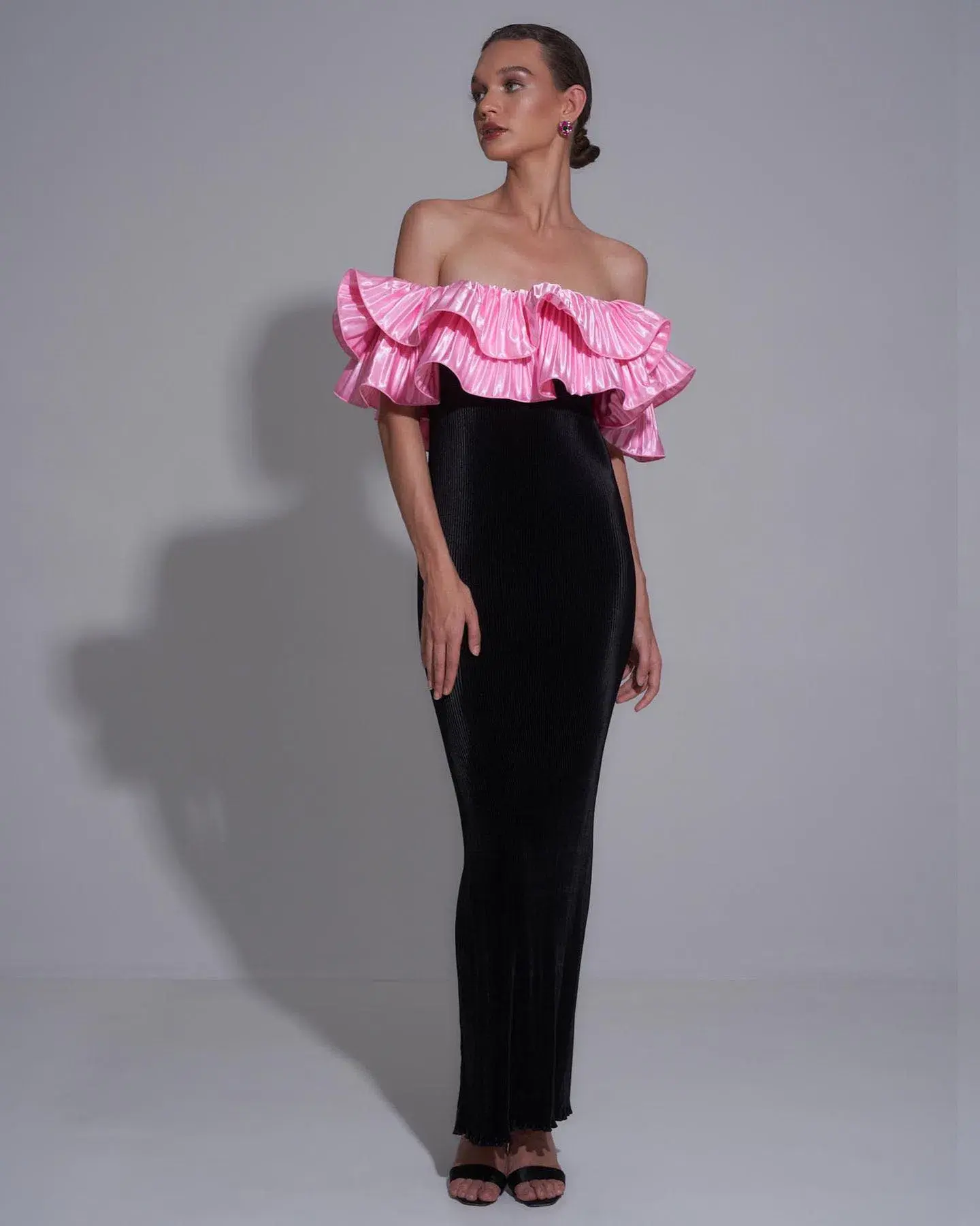 L’Idee Debut Gown Valentine Size 8  - Image 1