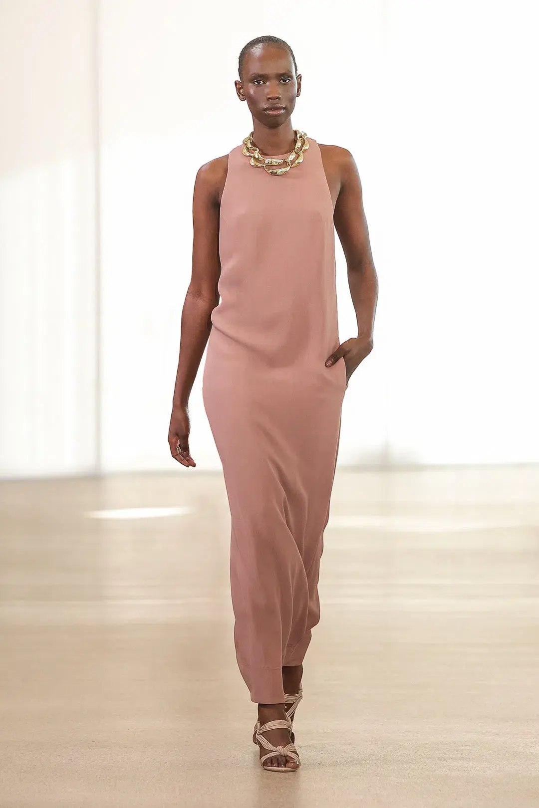 Aje Intrigue Twist Back Midi Dress in Chocolate Brown Size AU 10  - Image 5