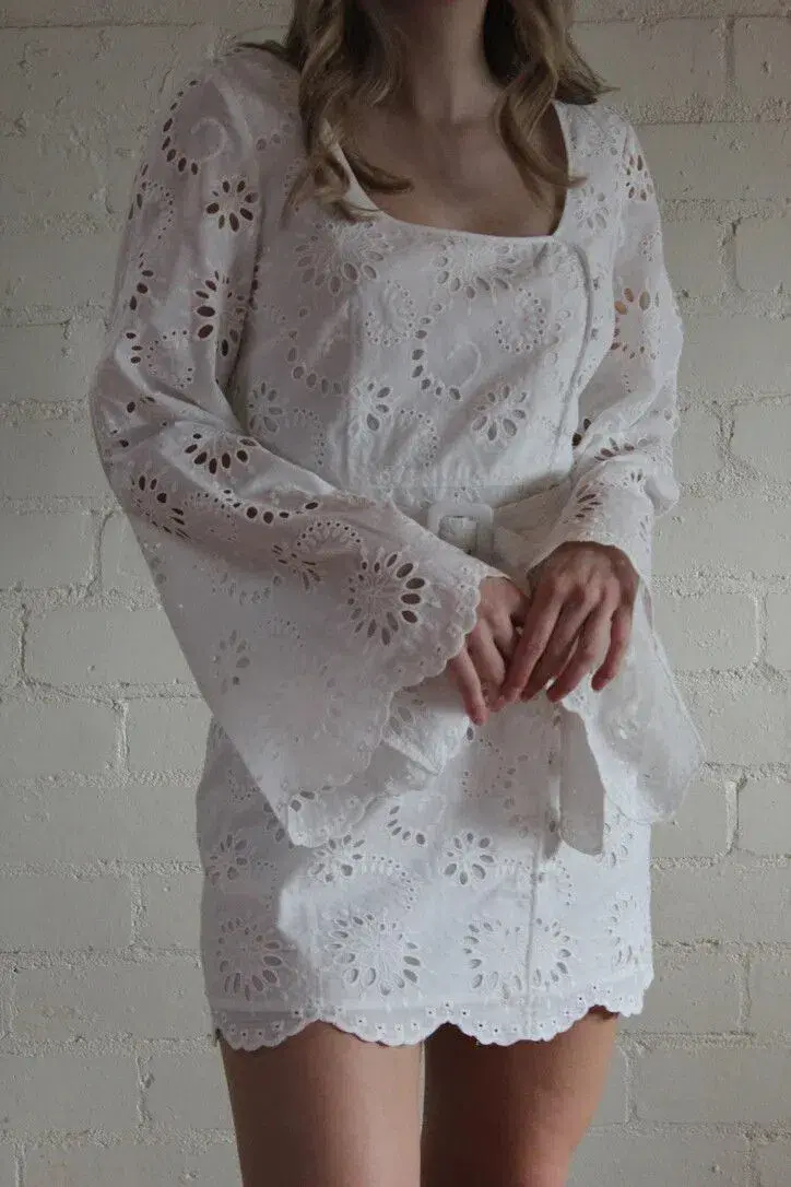 Alice McCall Obscurity Broderie Anglaise Bell Sleeve Belted Mini Dress White Size 8 - Image 6