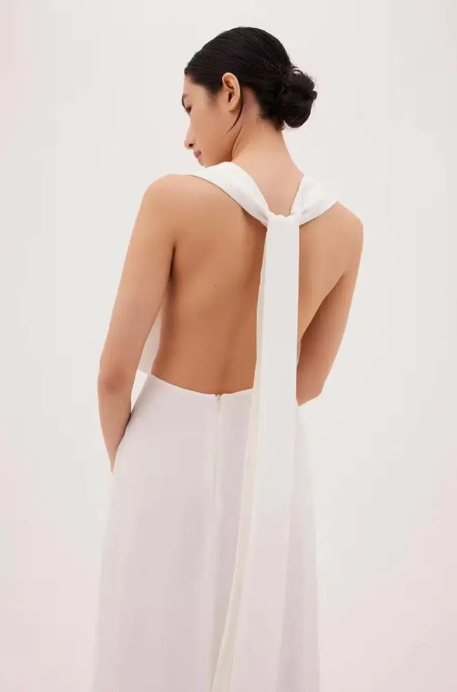 Bianca Spender Ascendent Gown in White Silk Size 10 - Image 3