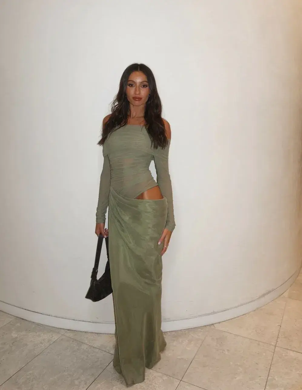 Benni Yasmin Off The Shoulder Dress Pistachio Size S/Au 8 - Image 1
