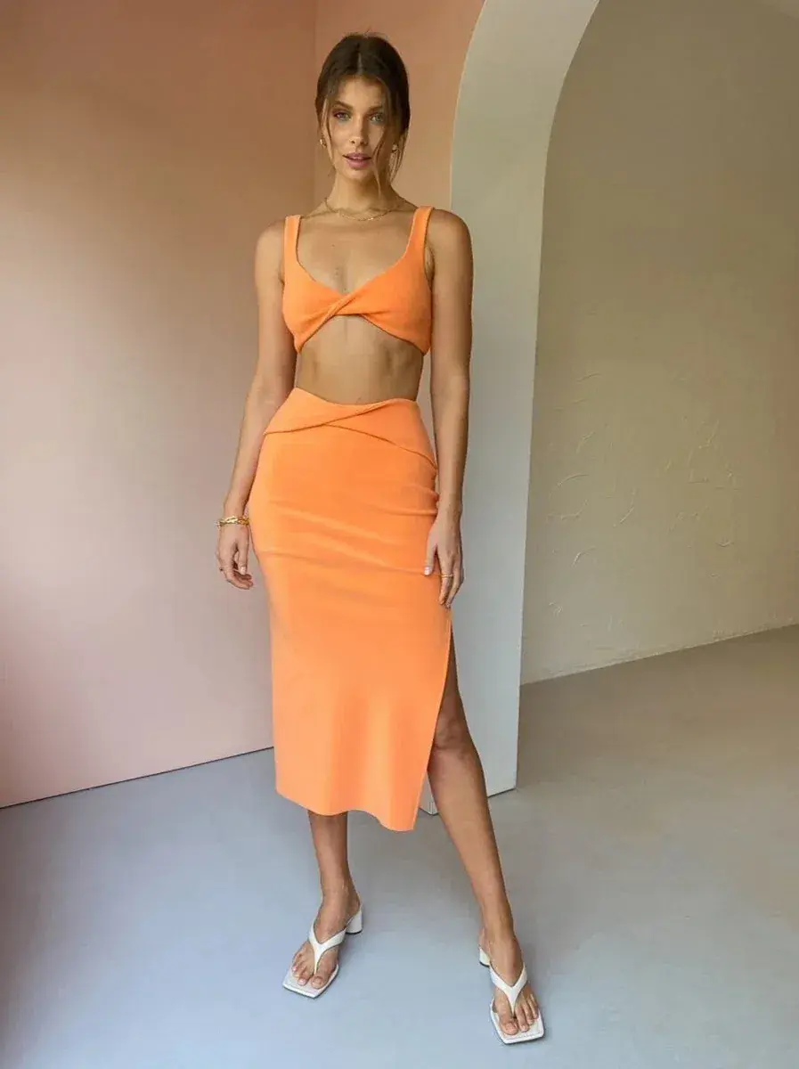 Bec & Bridge Clover Top and Midi Skirt Set Nectarine Size 8 - Image 1