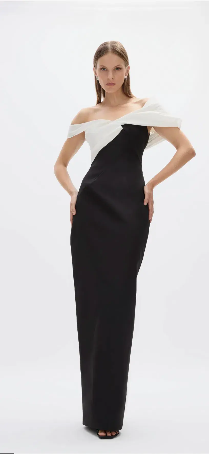 Rachel Gilbert Delilah Gown Black/White Size 8 - Image 3