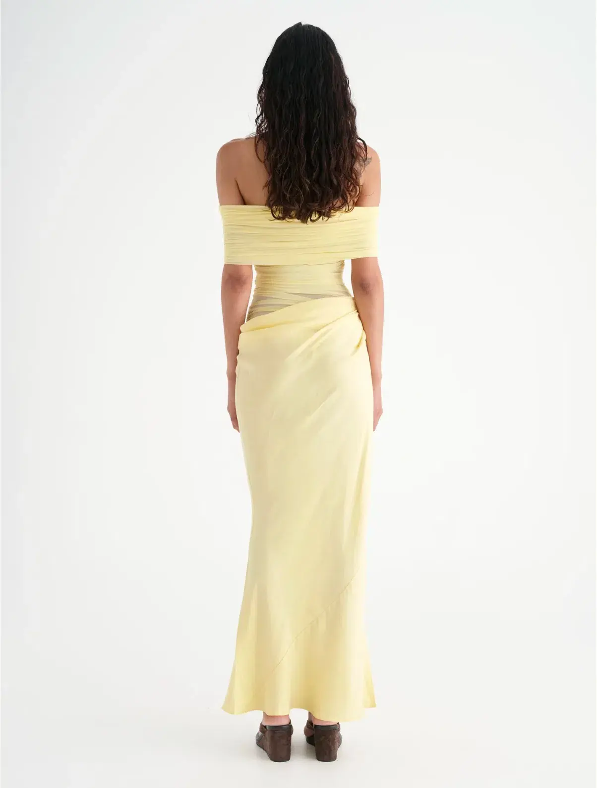 Benni Nico off Shoulder Maxi Dress in Butter Size 8 - Image 4