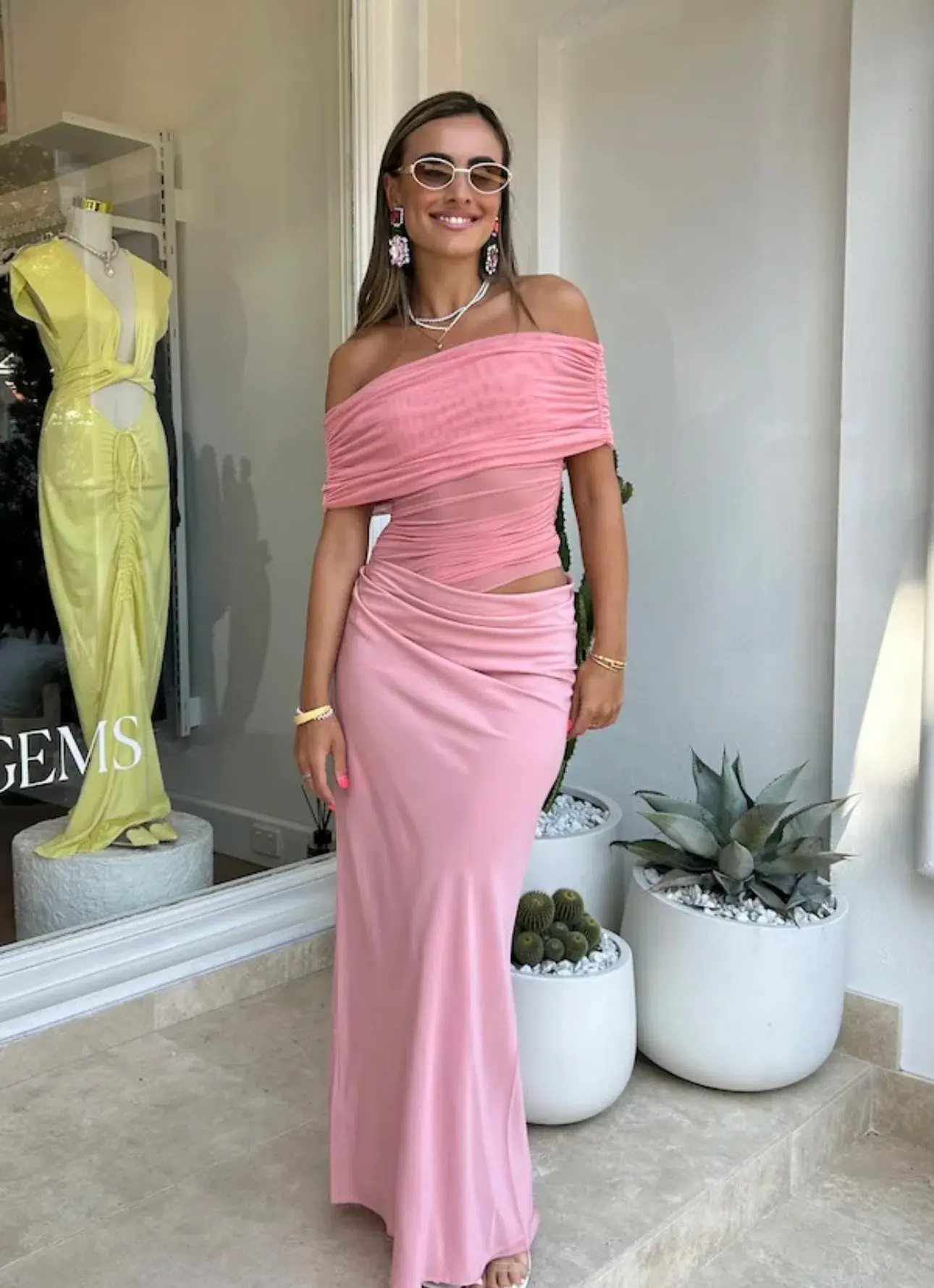 Benni Nico Off Shoulder Maxi Dress Candy Floss Size 6 - Image 4