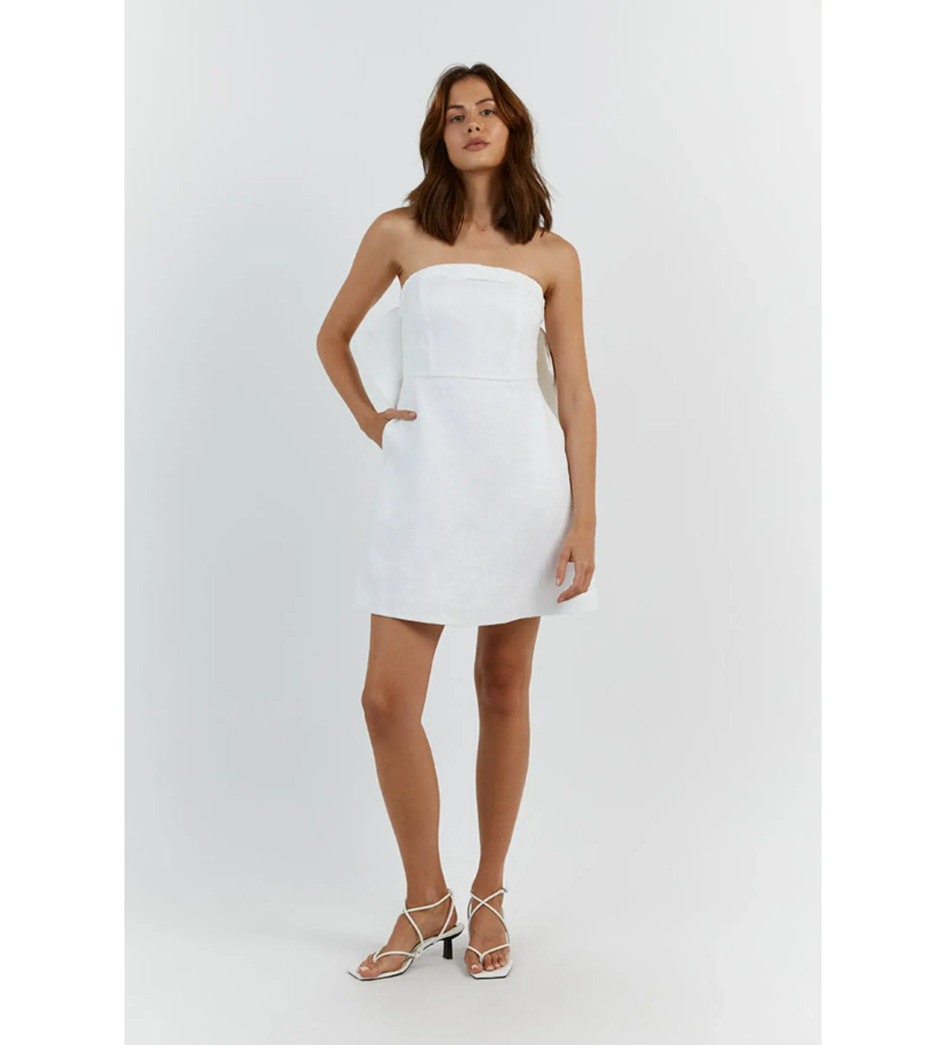 Dissh Aisle Linen Back Bow Mini Dress White Size AU 10 - Image 1
