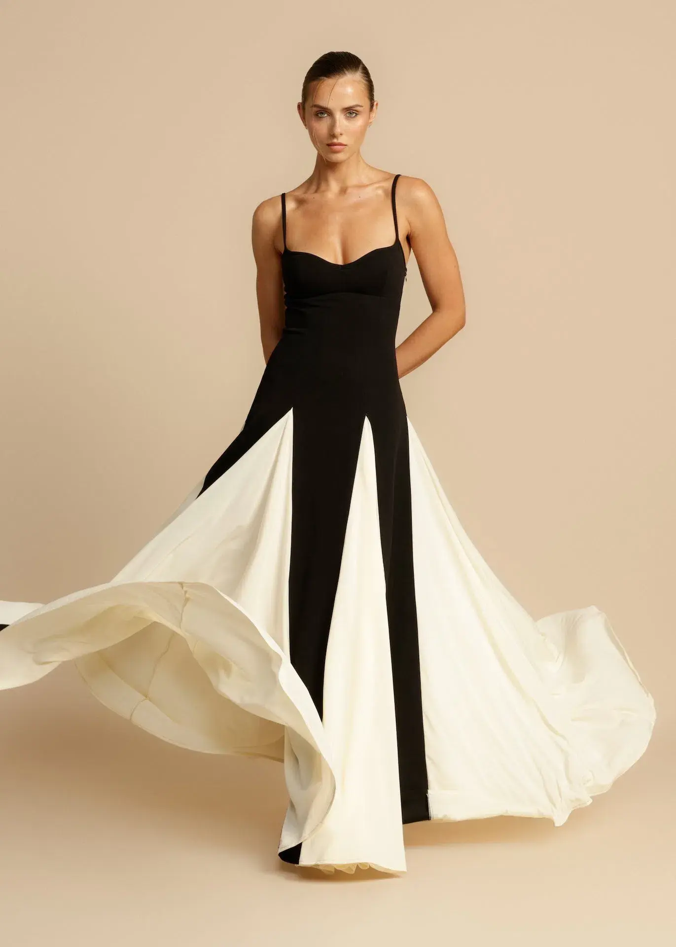 Arcina Ori Paloma Sleeveless Formal Dress Black/White Size S / AU 8 - Image 4