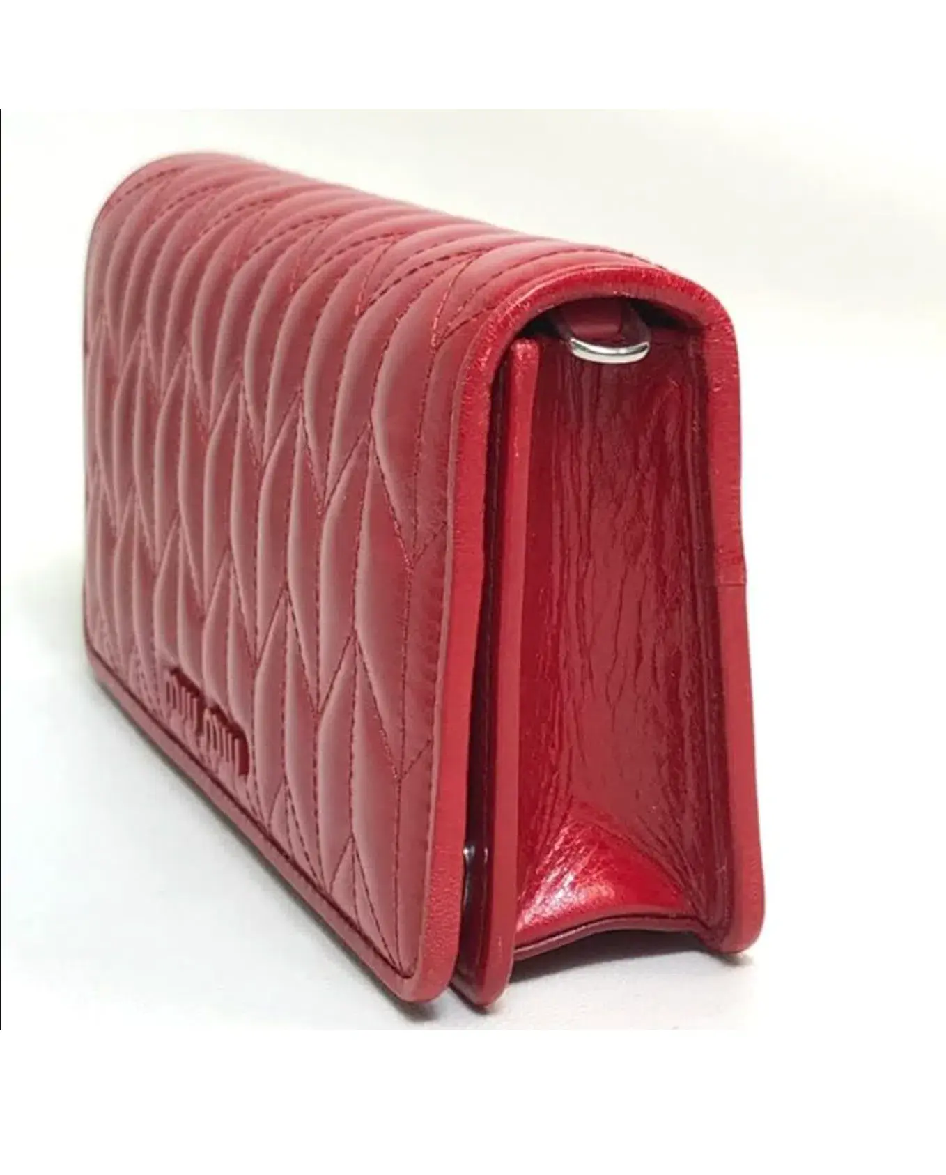 Miu Miu Matelasse Flap Clutch with removable strap Red - Image 2