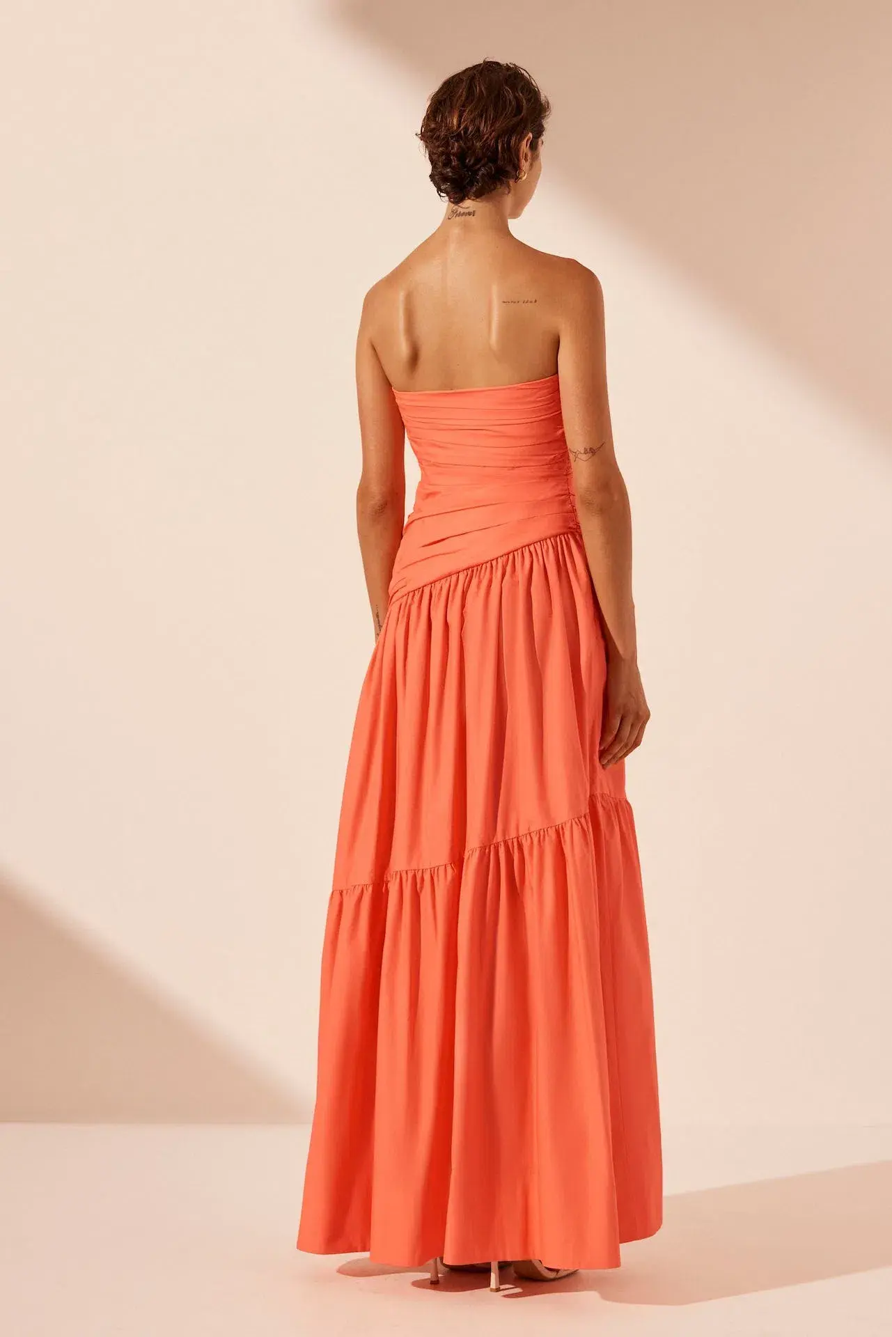 Shona Joy Maiori Strapless Tiered Maxi Dress in Coral Size 6 - Image 3