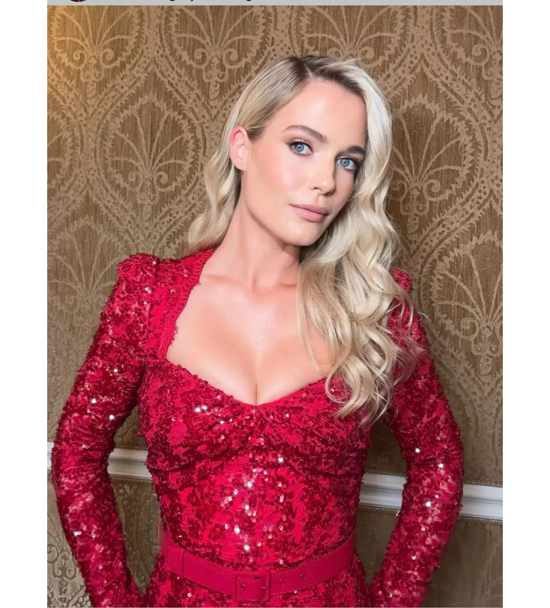 Rebecca Vallance Nicky Hilton Leyla Long Sleeve Midi Dress in Red Sequin Size XS / AU 6 - Image 4