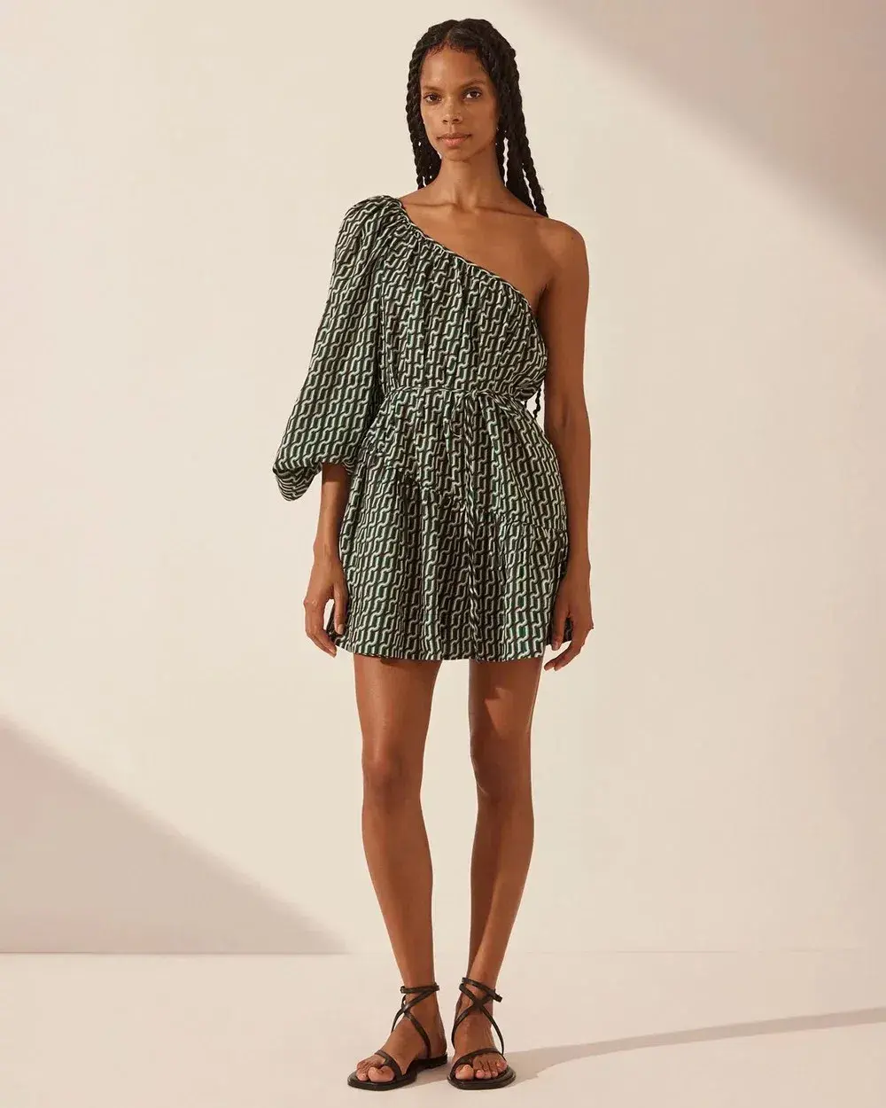 Shona Joy Ida Long Sleeve One Shoulder Tiered Mini Dress Print Size 6 - Image 1