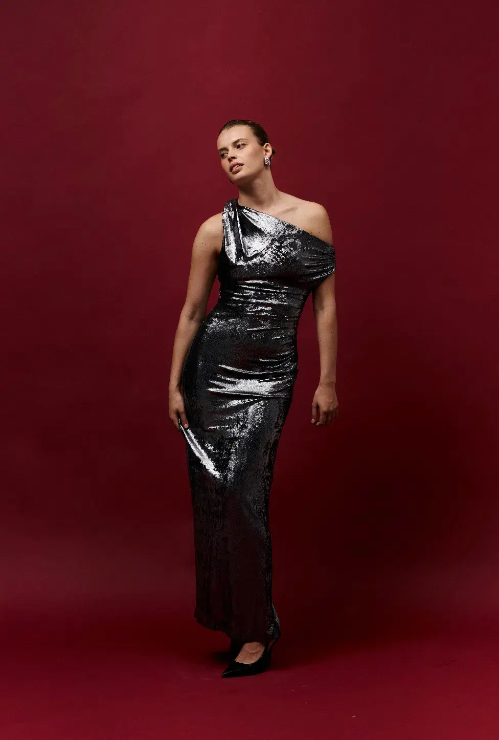 Misha Nyra Metallic Gown Silver Size 8/S - Image 1