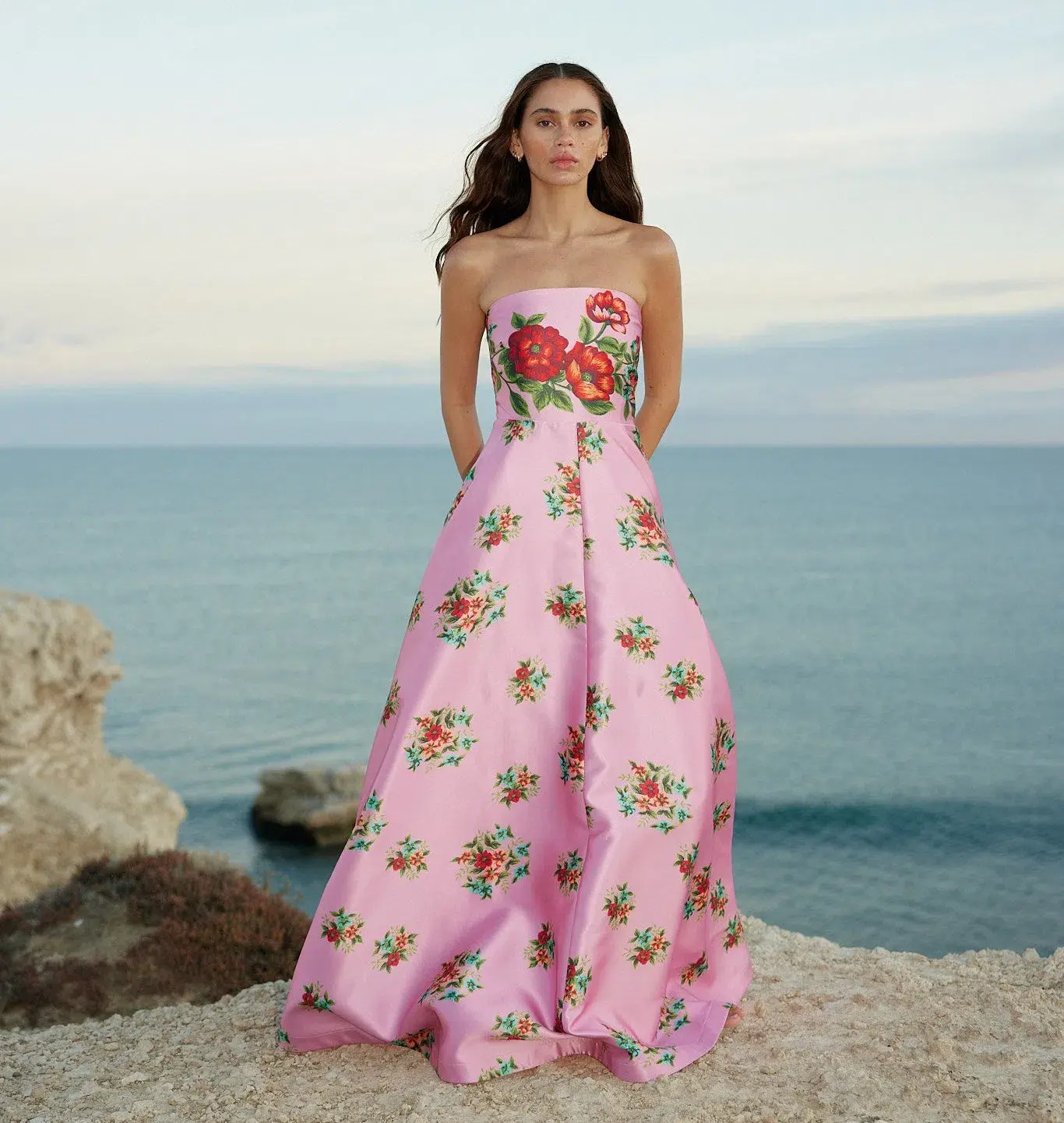 Aston Studio Audrey Dress in Salmon Bouquet Size 8  - Image 1