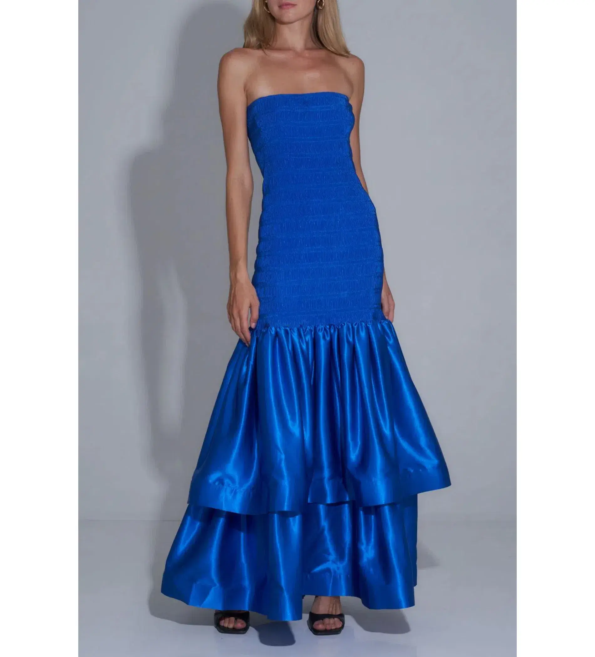 L’idee Woman Ramblas Gown Azzura Blue Size 6  - Image 1