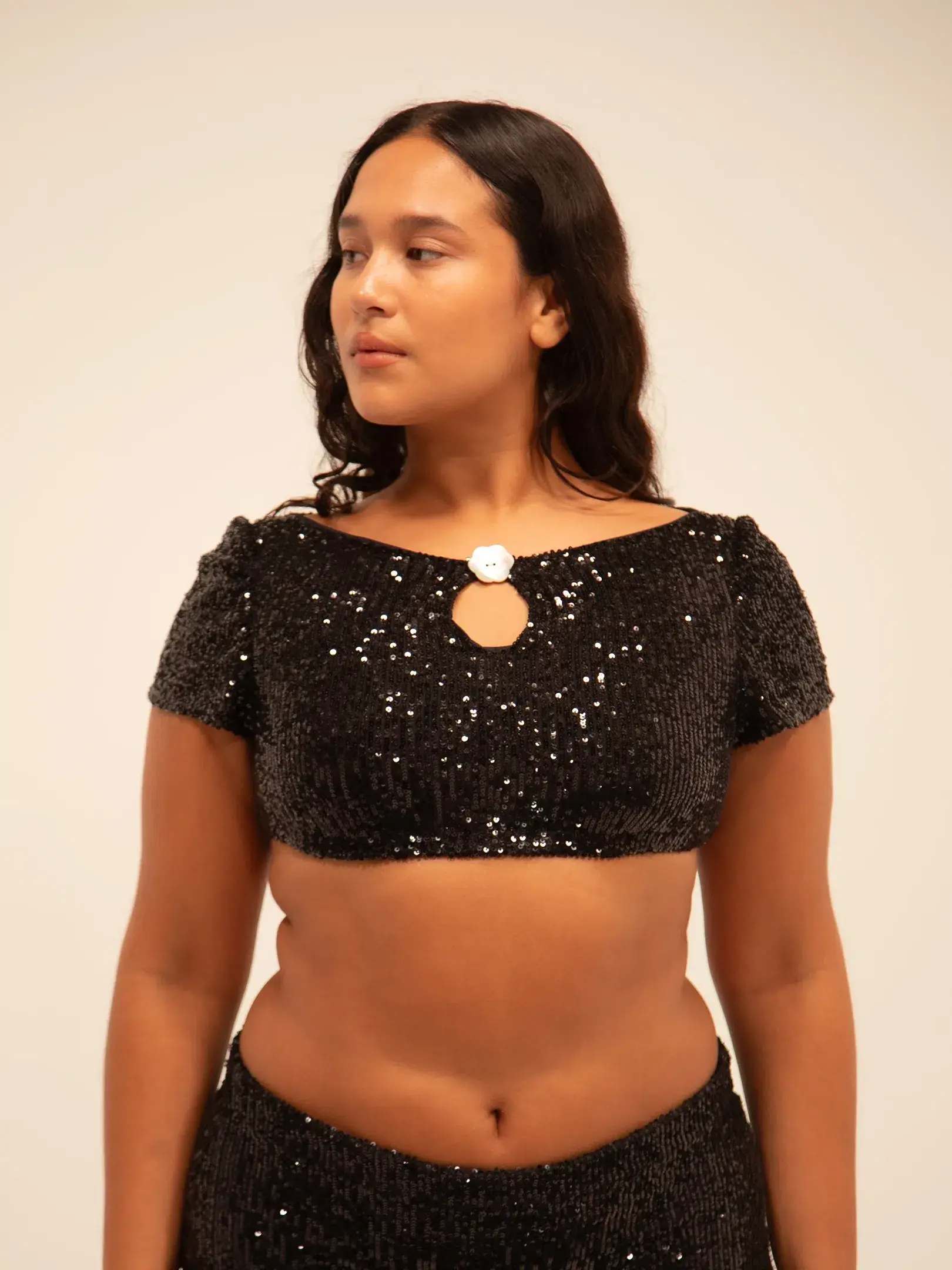 Buci Sequin Flower Top And Mermaid Skirt Set Black Size AU 6 - Image 4