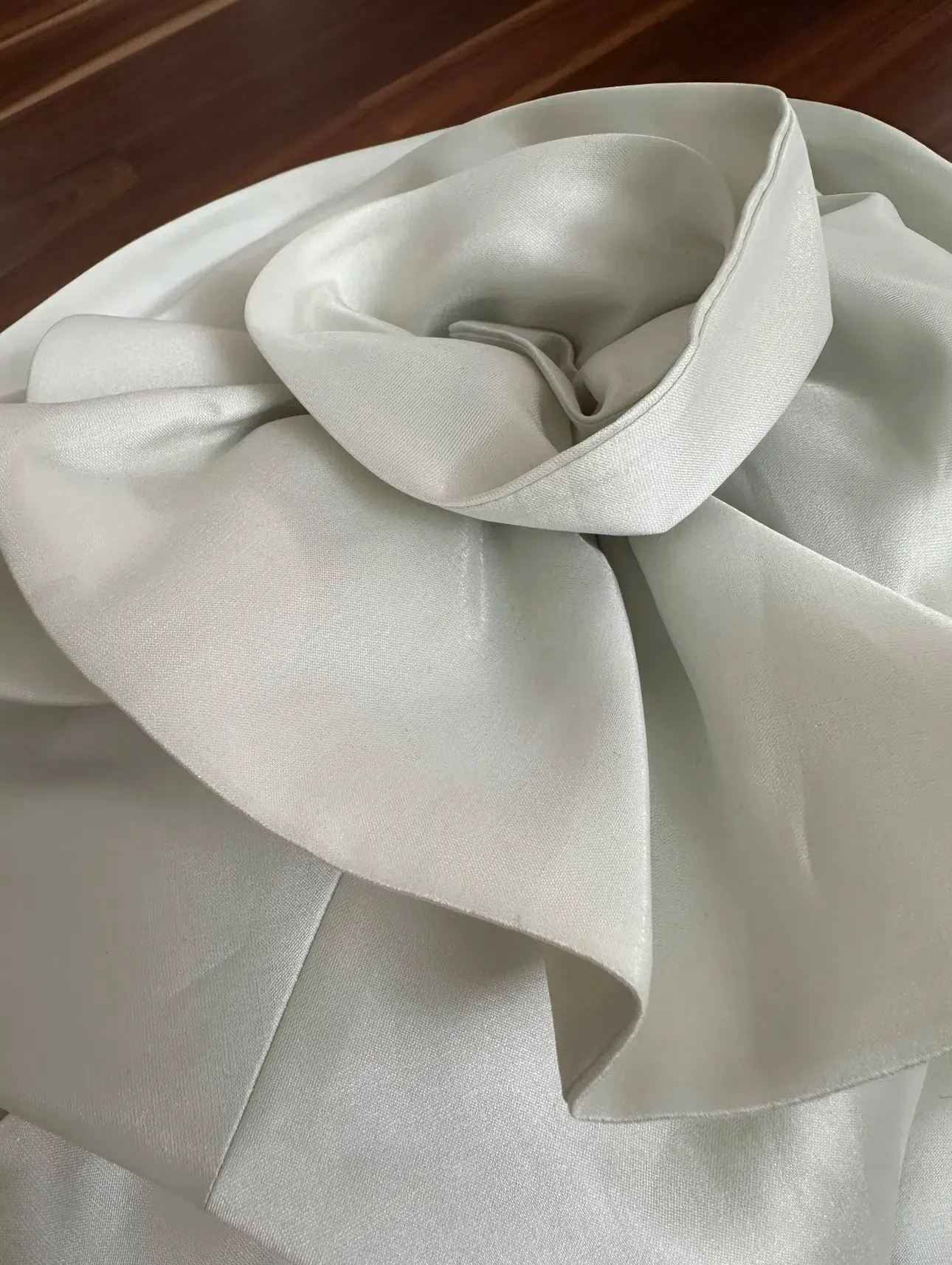 Sierra Darien Voluminous Flower Design Dress Silver Size AU 8 - Image 3