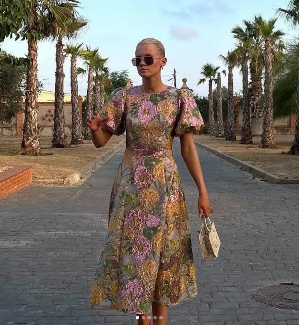 Elliatt Darlene Midi Dress Metallic Floral Size L / AU 12 for rent on The Volte - main image