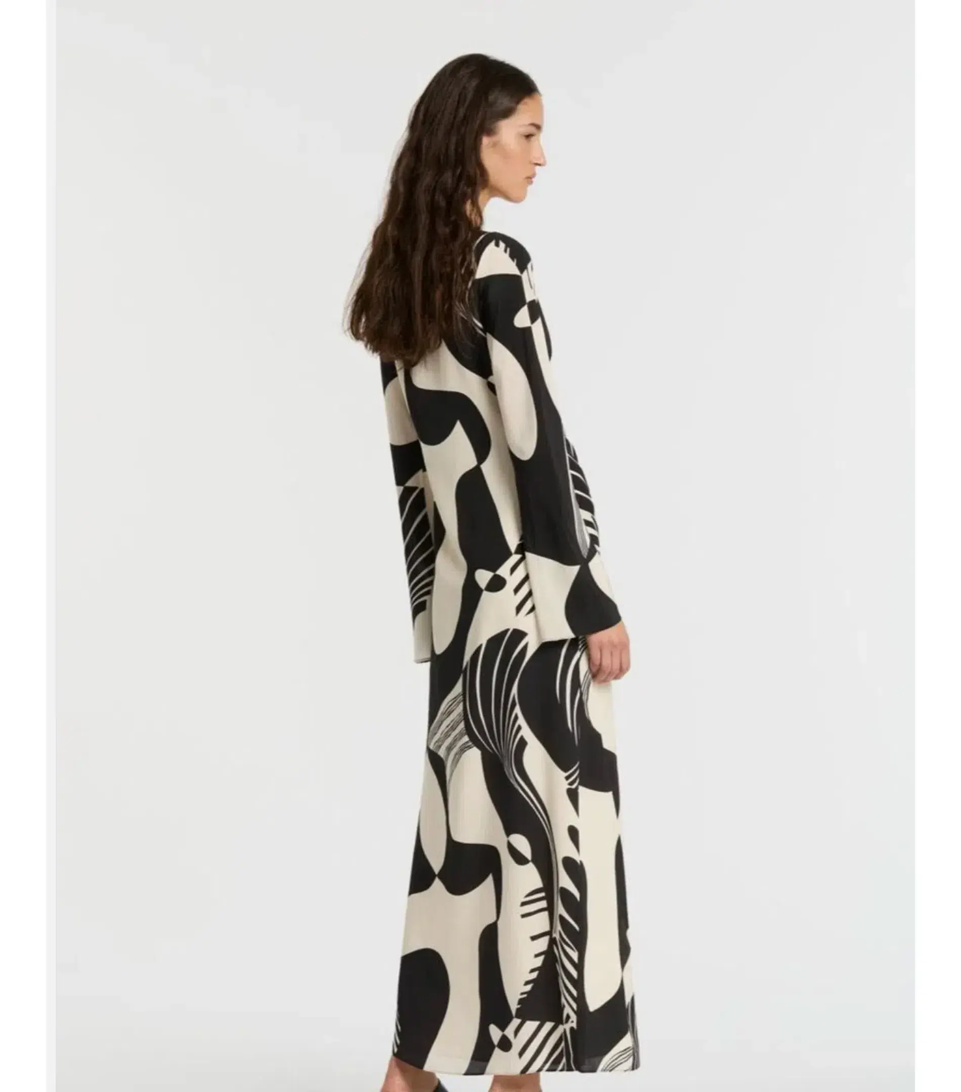 Sir The Label Realisme Twist Maxi Dress Print Size 1 / AU 8 - Image 2