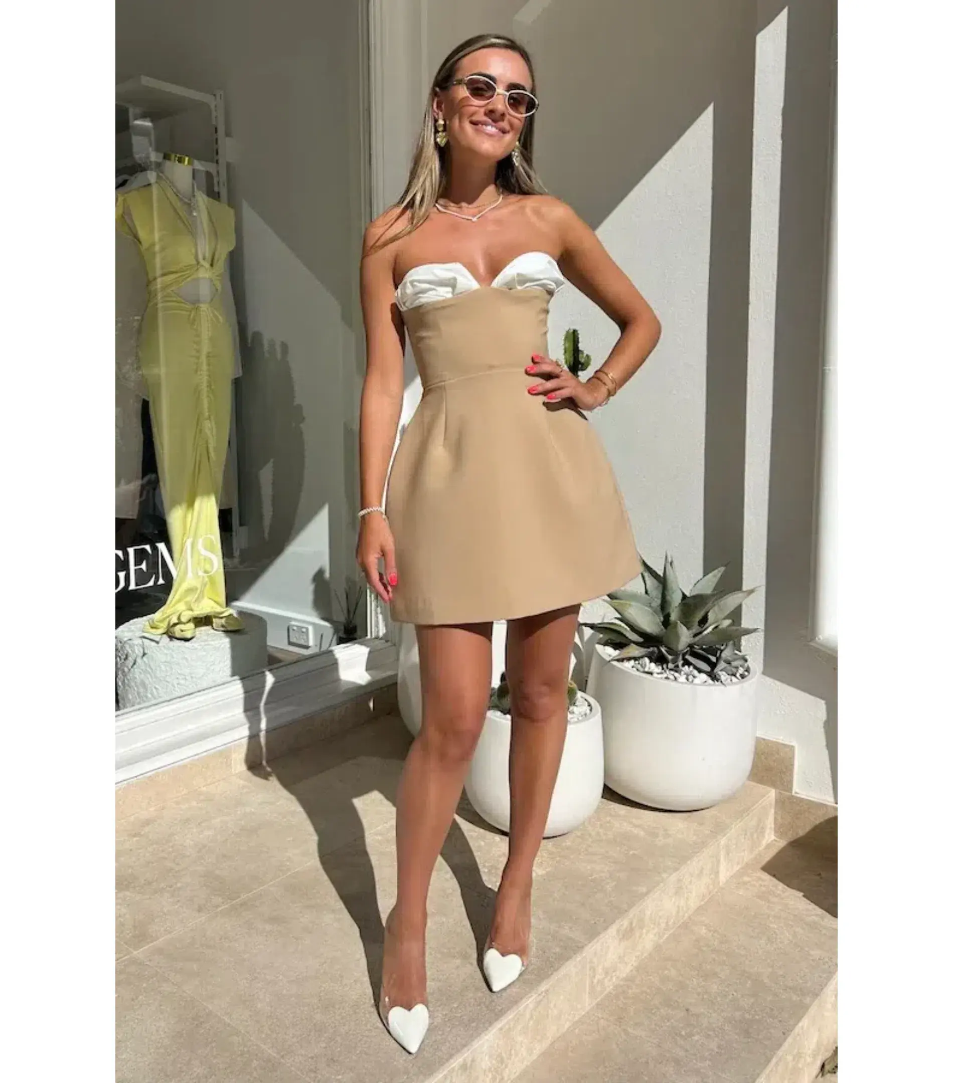 Odd Muse The Ultimate Muse Exclusive Bardot Mini Dress Camel Size AU 12 - Image 1