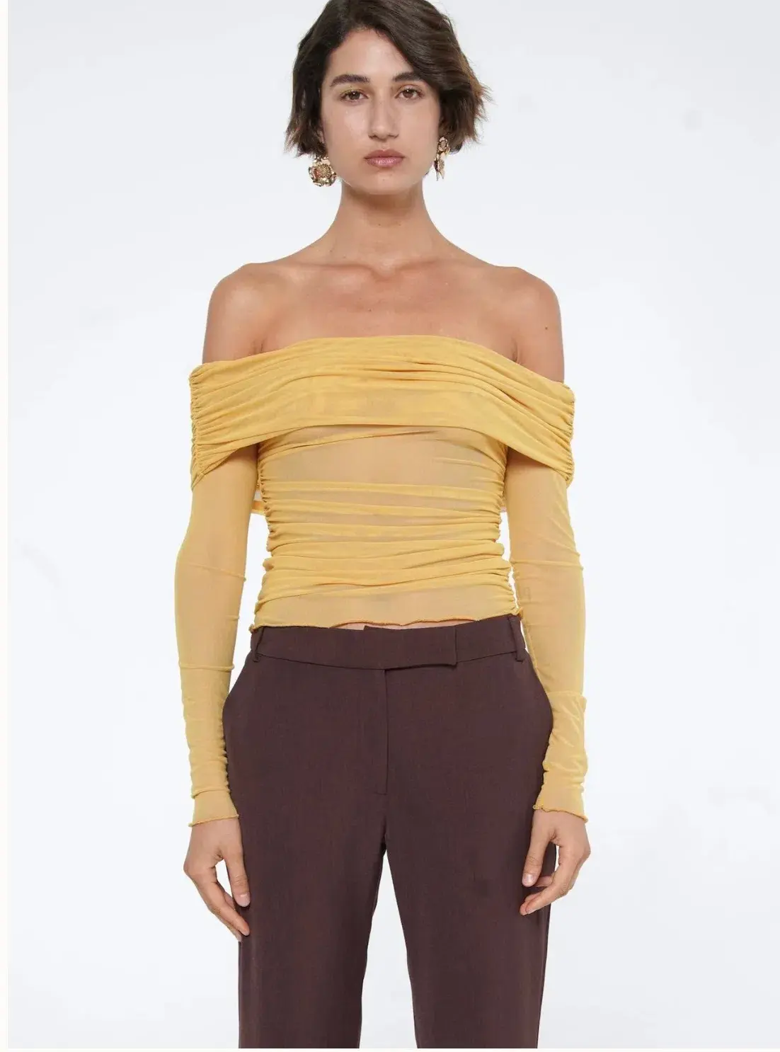 Benni Yasmin Off Shoulder Top Mustard Size 10 - Image 1