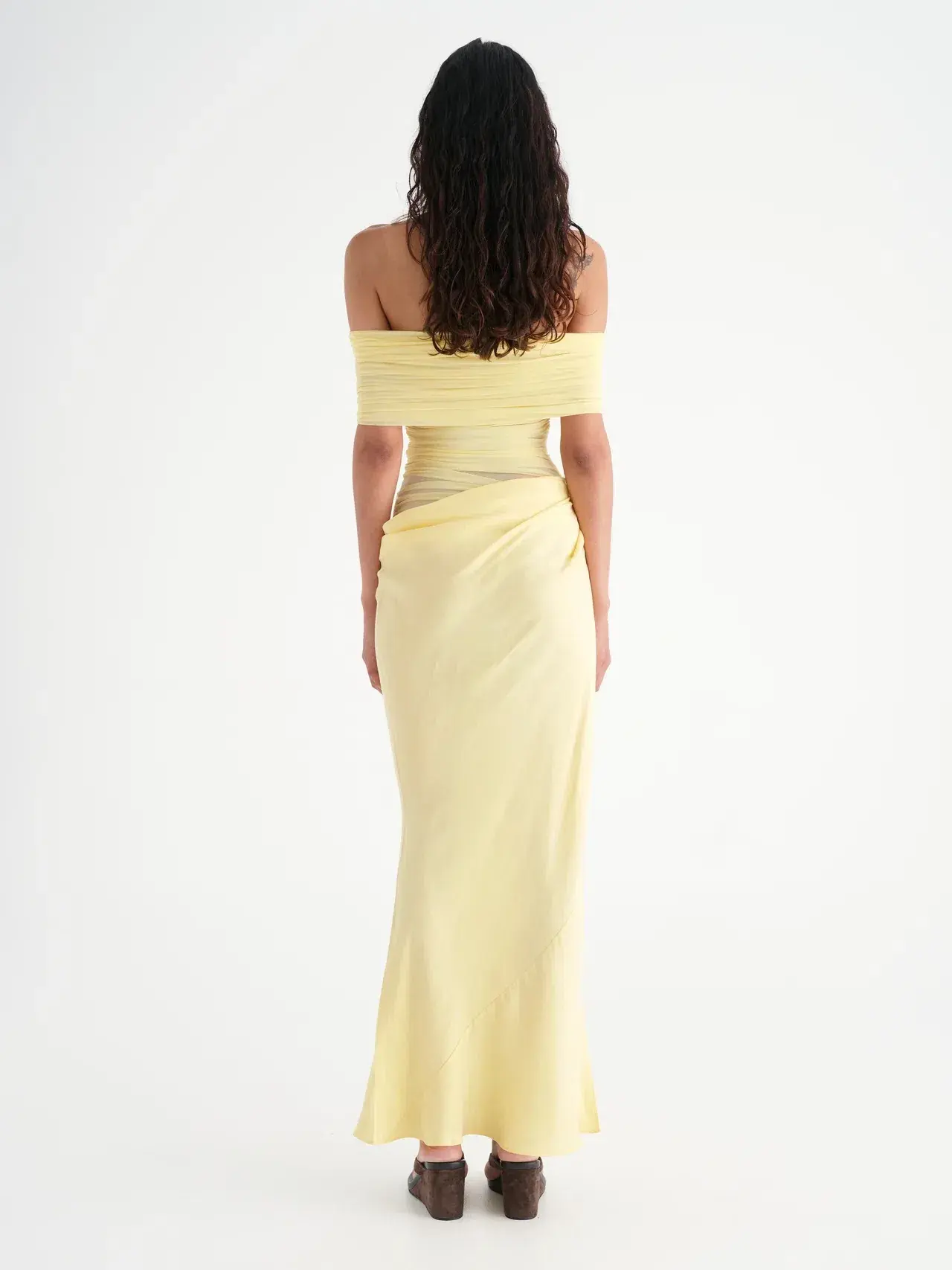 Benni Nico Off Shoulder Maxi Dress in Butter Size 8 - Image 3