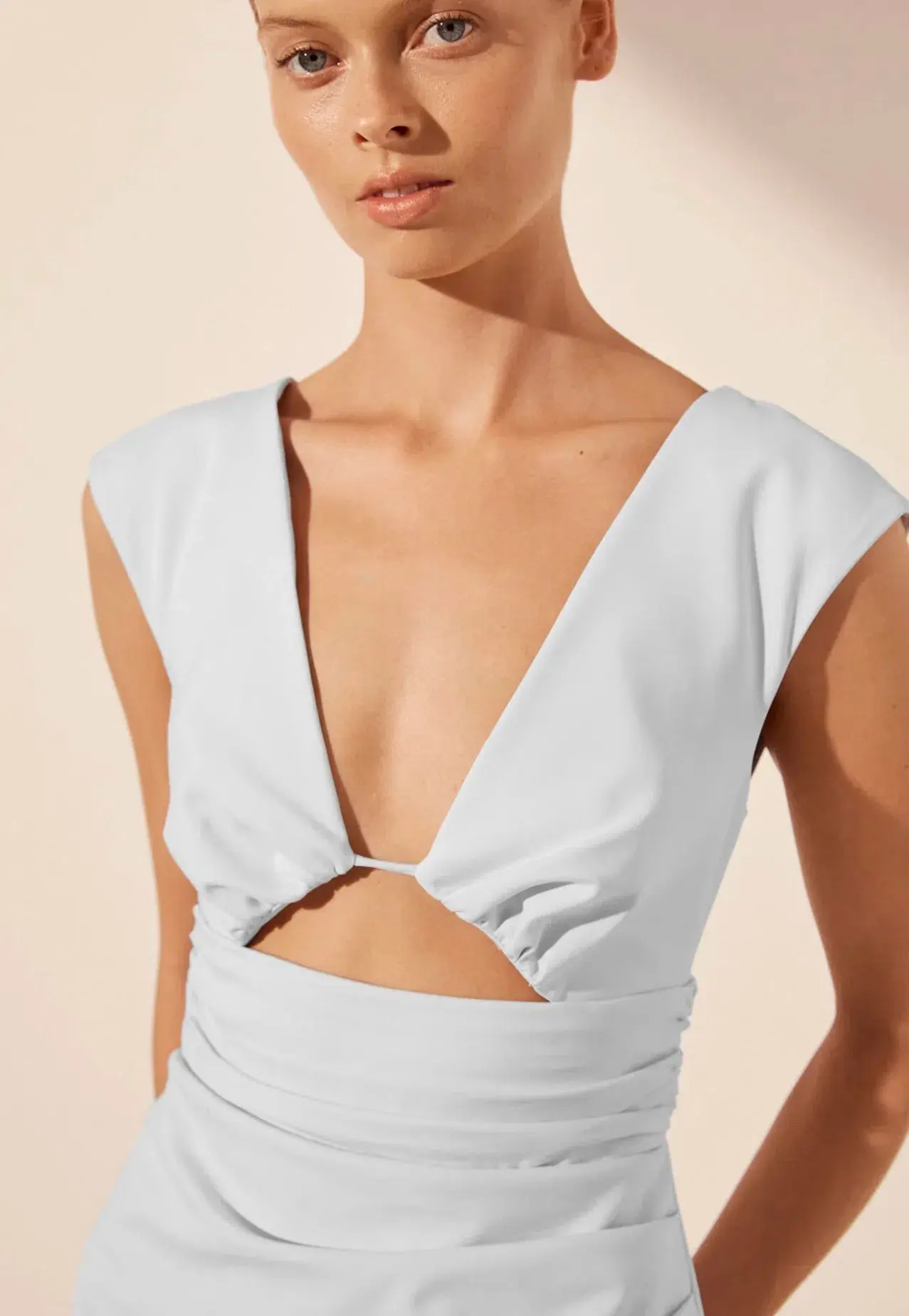 Shona Joy Lani Plunged Cut Out Maxi Dress in Sky Size 12 - Image 2