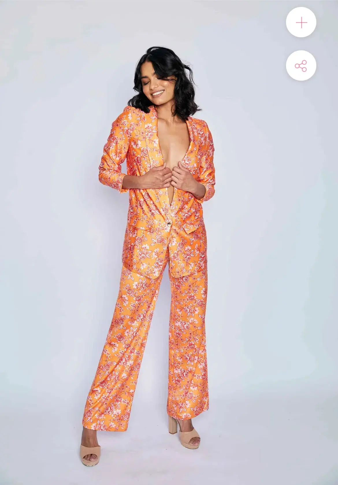 Moira Muse Hepburn Floral Two-Piece Suit Peach Size 14  - Image 1