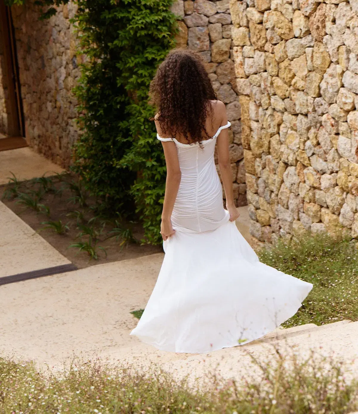 Johansen Elora Dress White Size 6 - Image 3