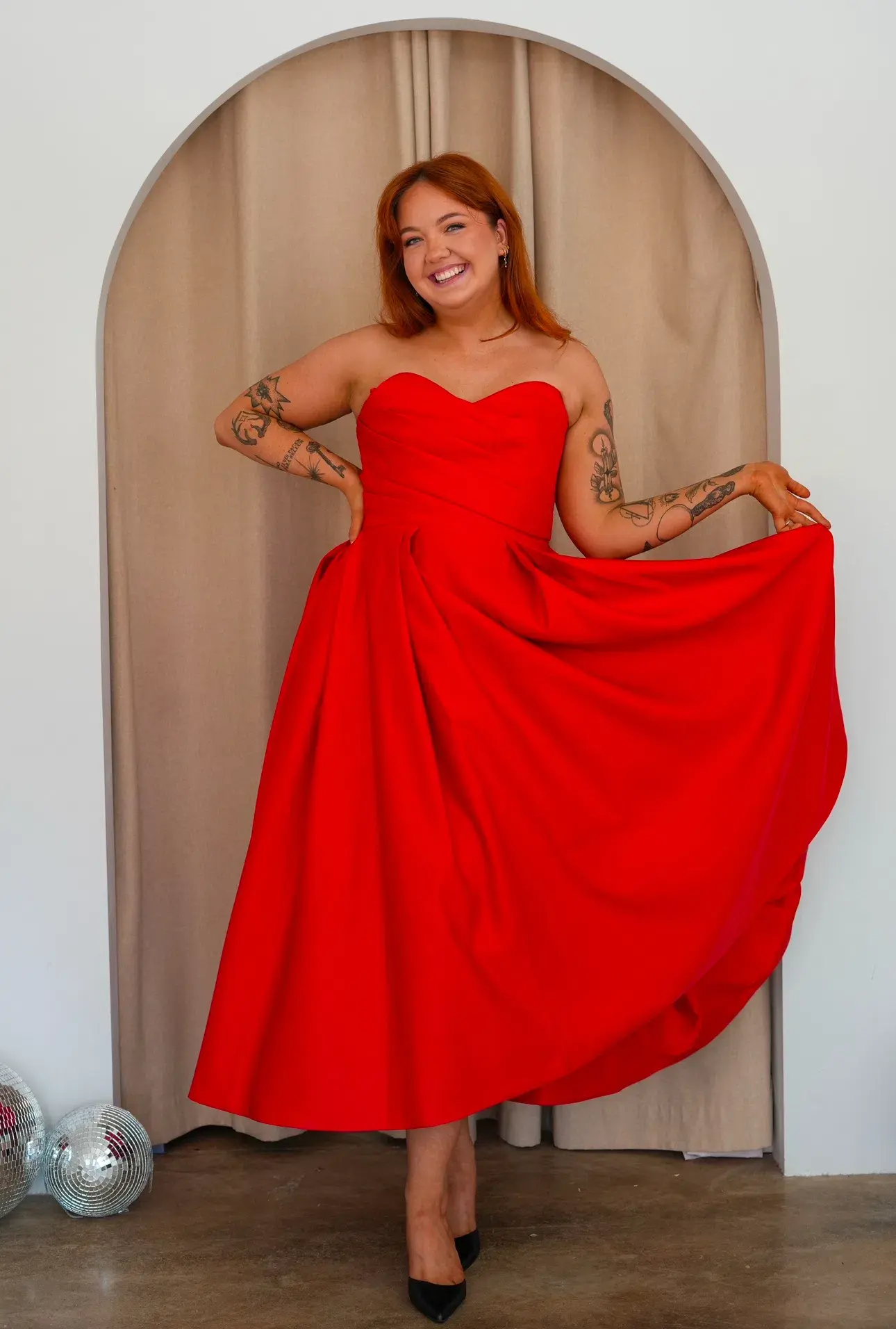 Leo Lin Jessica Bustier Gown Red Size AU 12 - Image 1