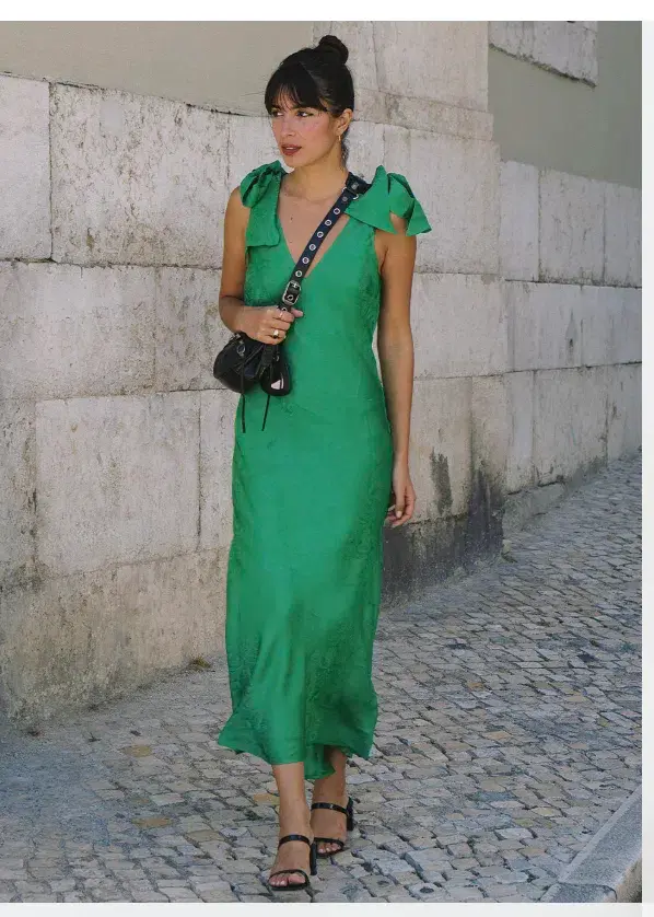 Kivari Adriana Maxi Dress Emerald Green Size 12 - Image 3