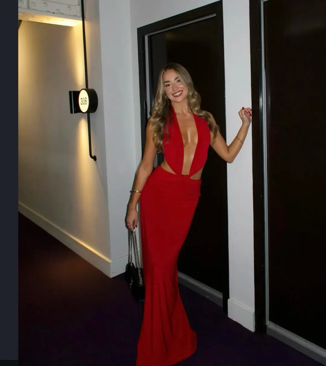 Deconduarte Elin Maxi Dress in Red Size AU 6   for rent on The Volte - main image