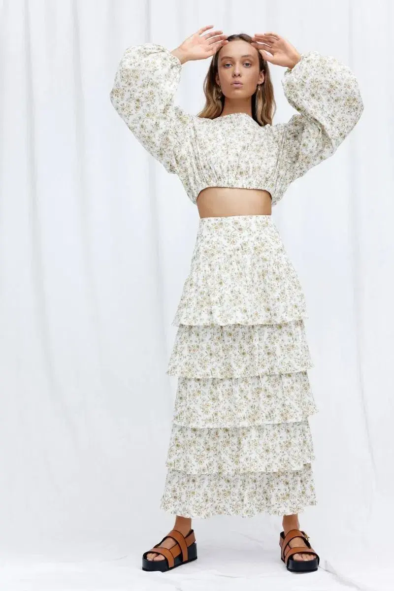 Significant Other Arwyn Top and Skirt Set Daisy Floral Size 8 - Image 1