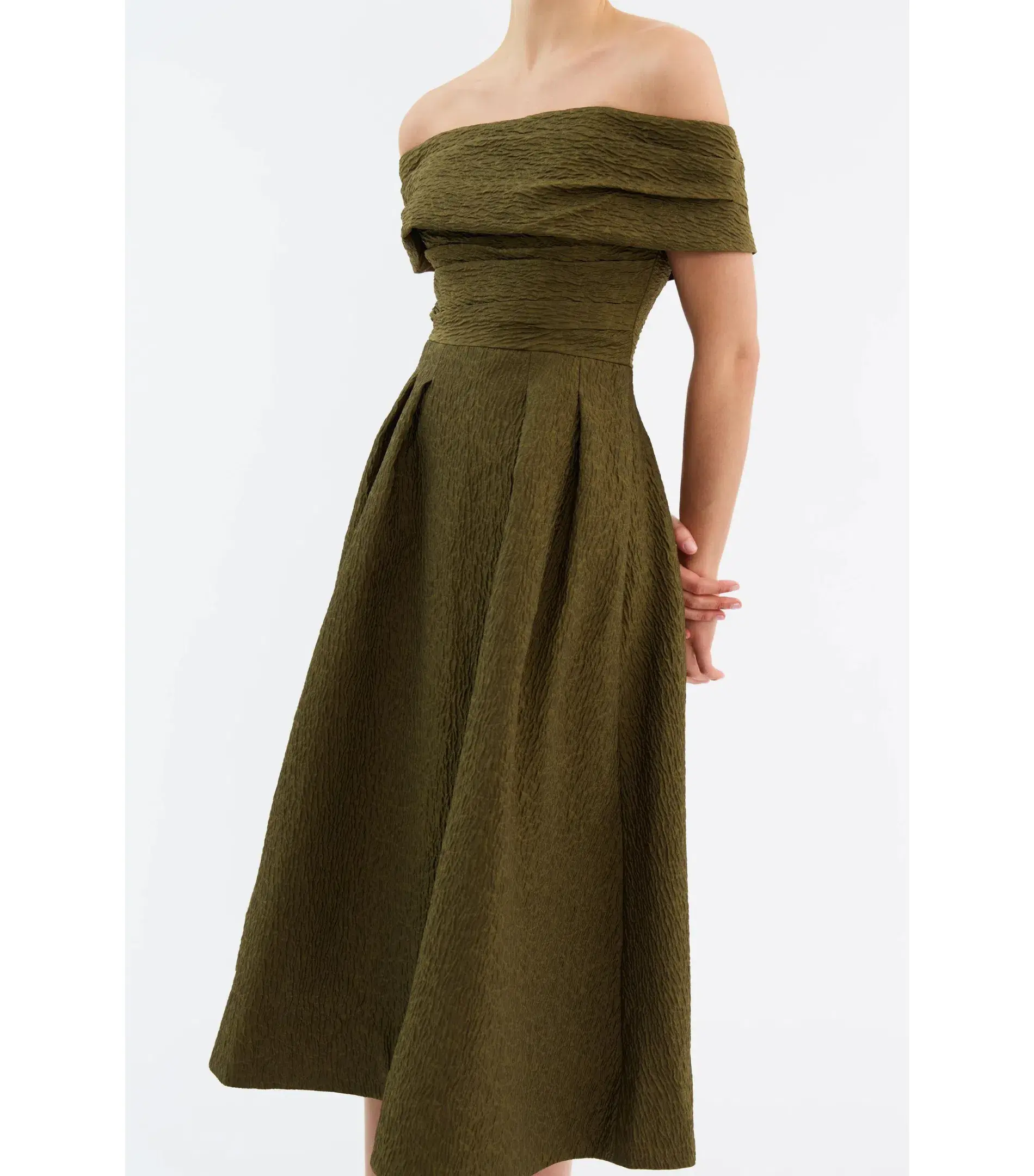 Rebecca Vallance Adalyn Off The Shoulder Midi Dress Green Size AU 12 - Image 2