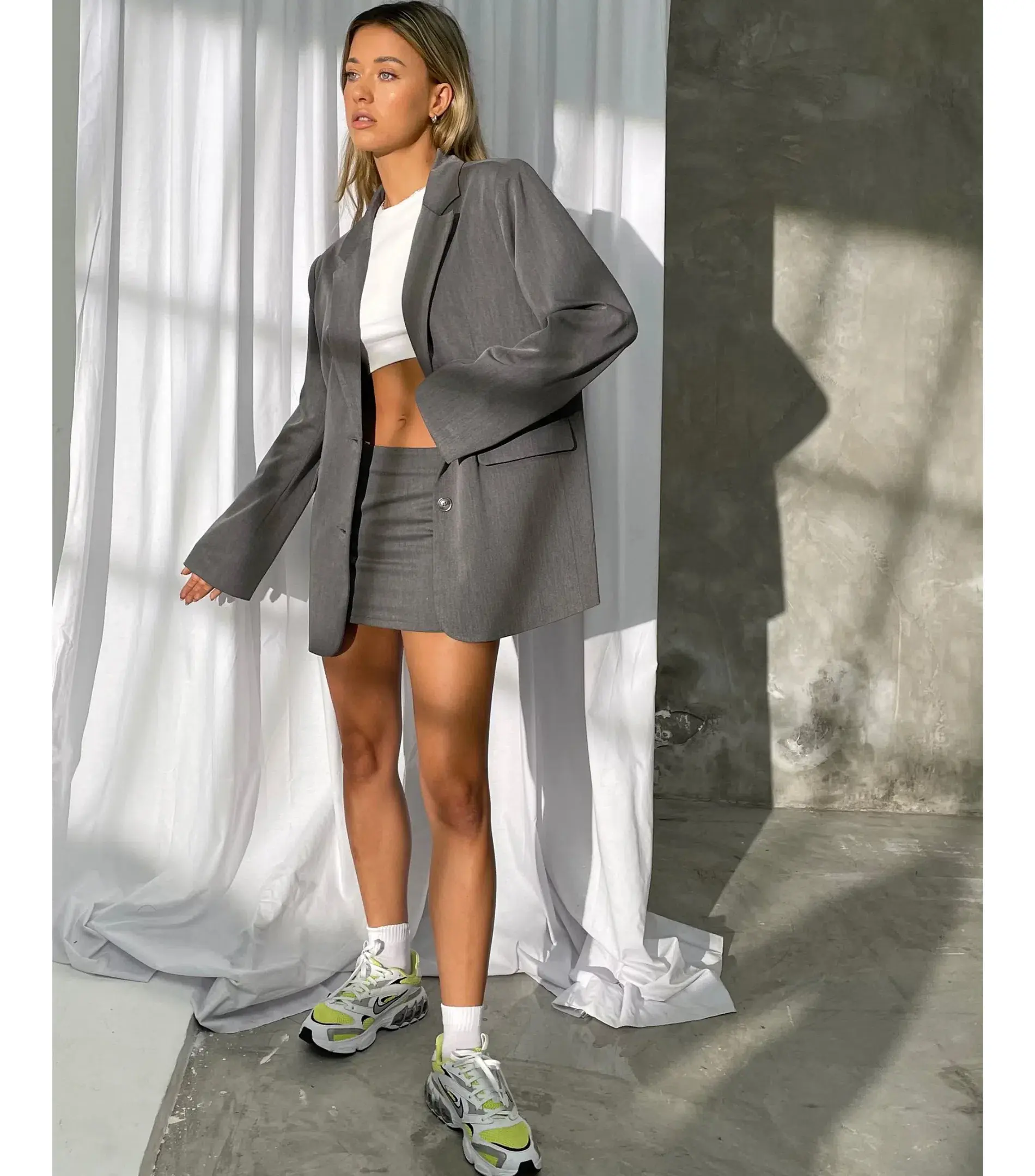 Motel Rocks Maiwa Blazer Size XS / AU 8 and Ima Mini Skirt Size M / AU 12 Set in Charcoal - Image 1