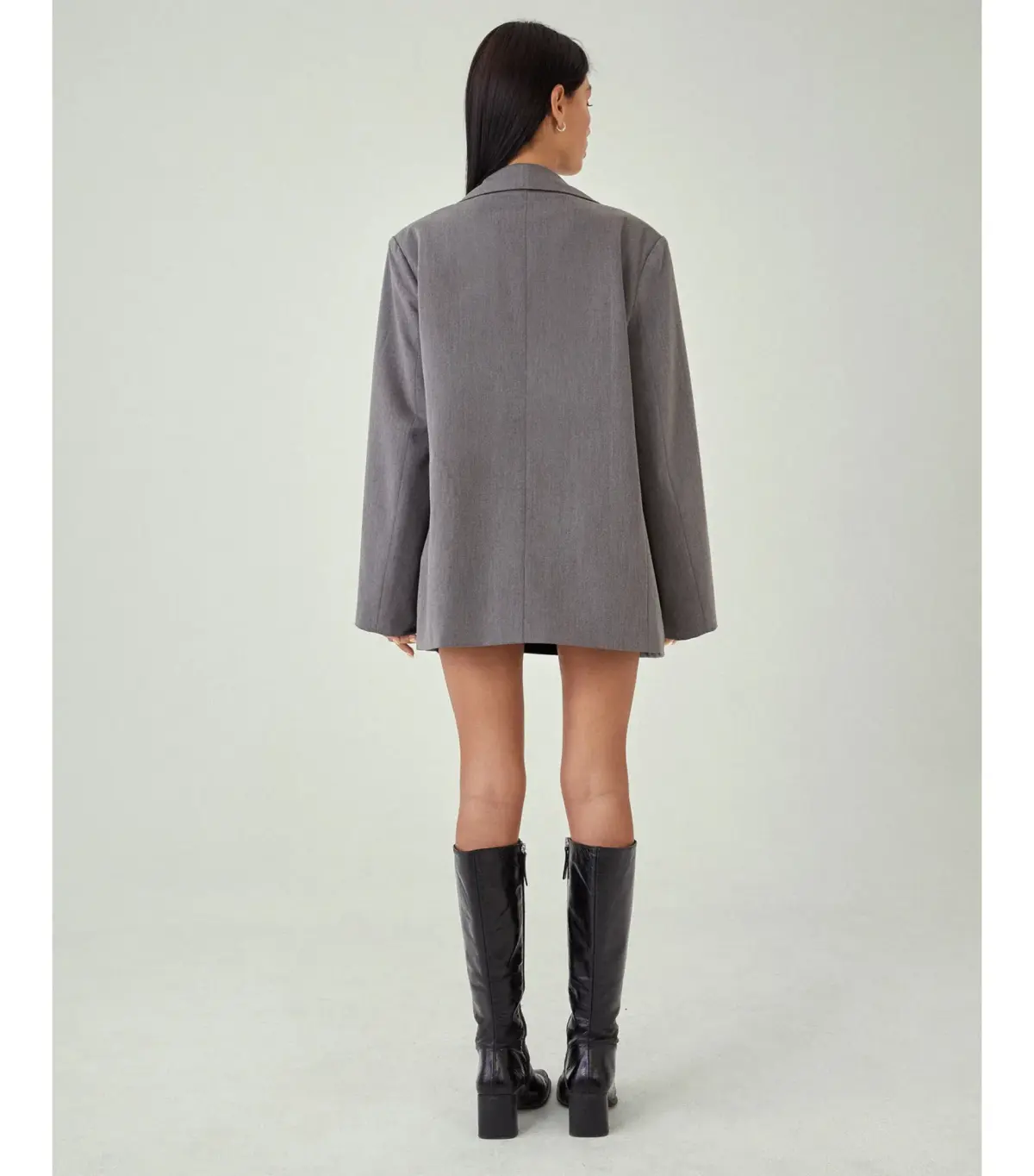 Motel Rocks Maiwa Blazer Size XS / AU 8 and Ima Mini Skirt Size M / AU 12 Set in Charcoal - Image 4